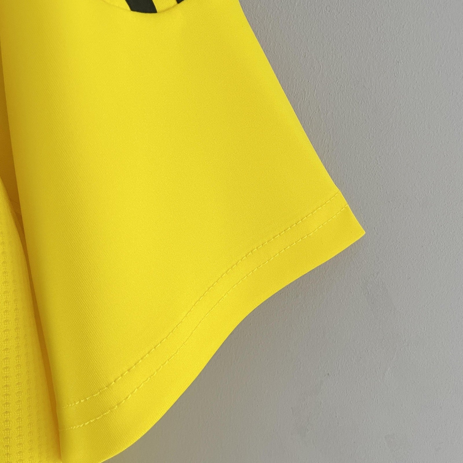 Retro Real Madrid Goalkeeper Yellow
