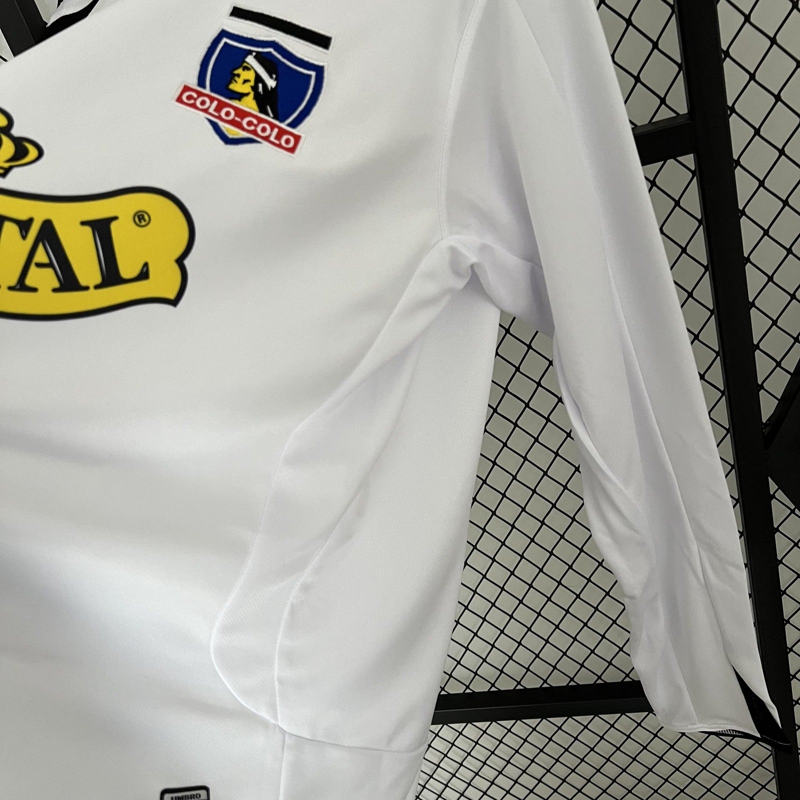 Retro Long Sleeve Colo Colo 2006 Home