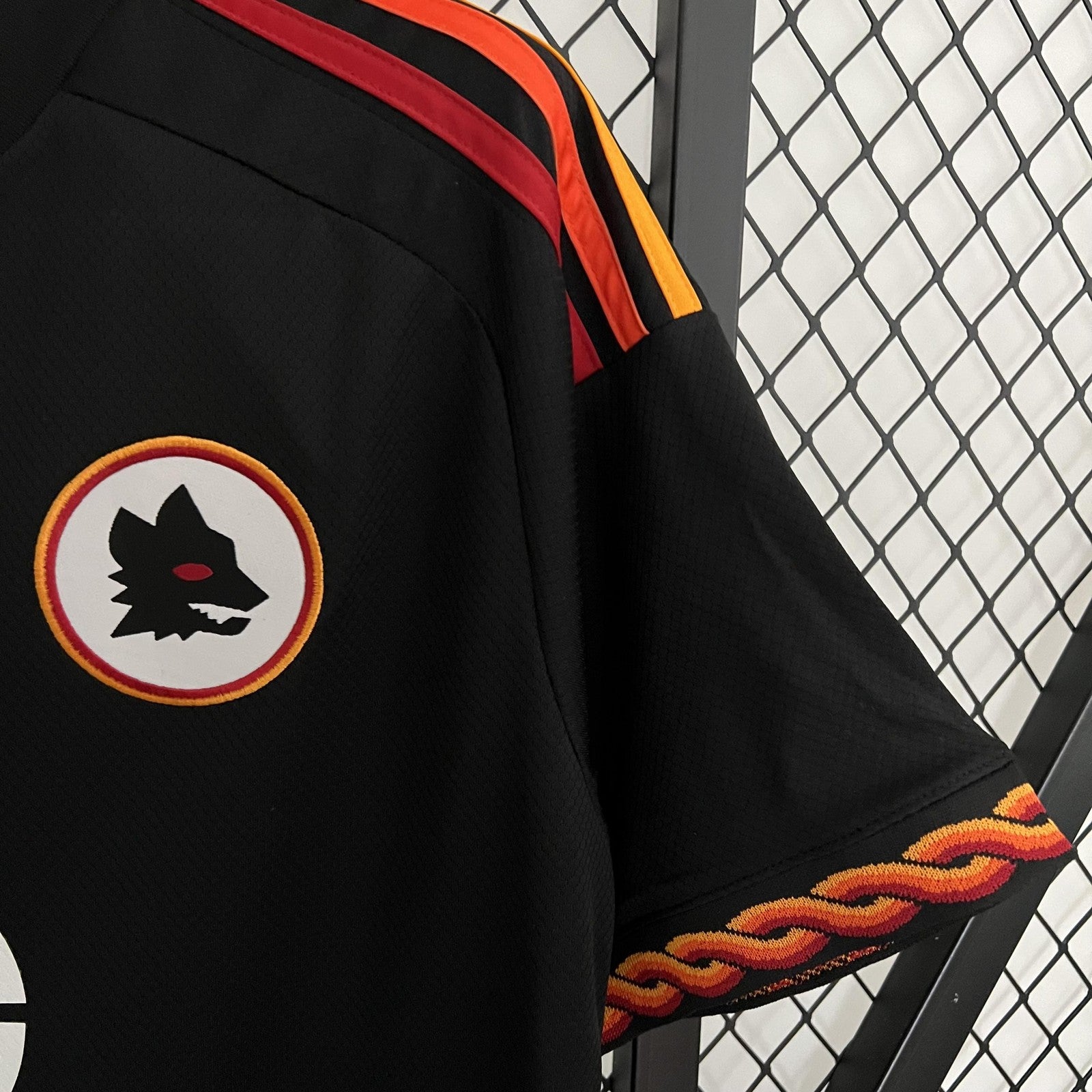 23 24 Roma Third Away