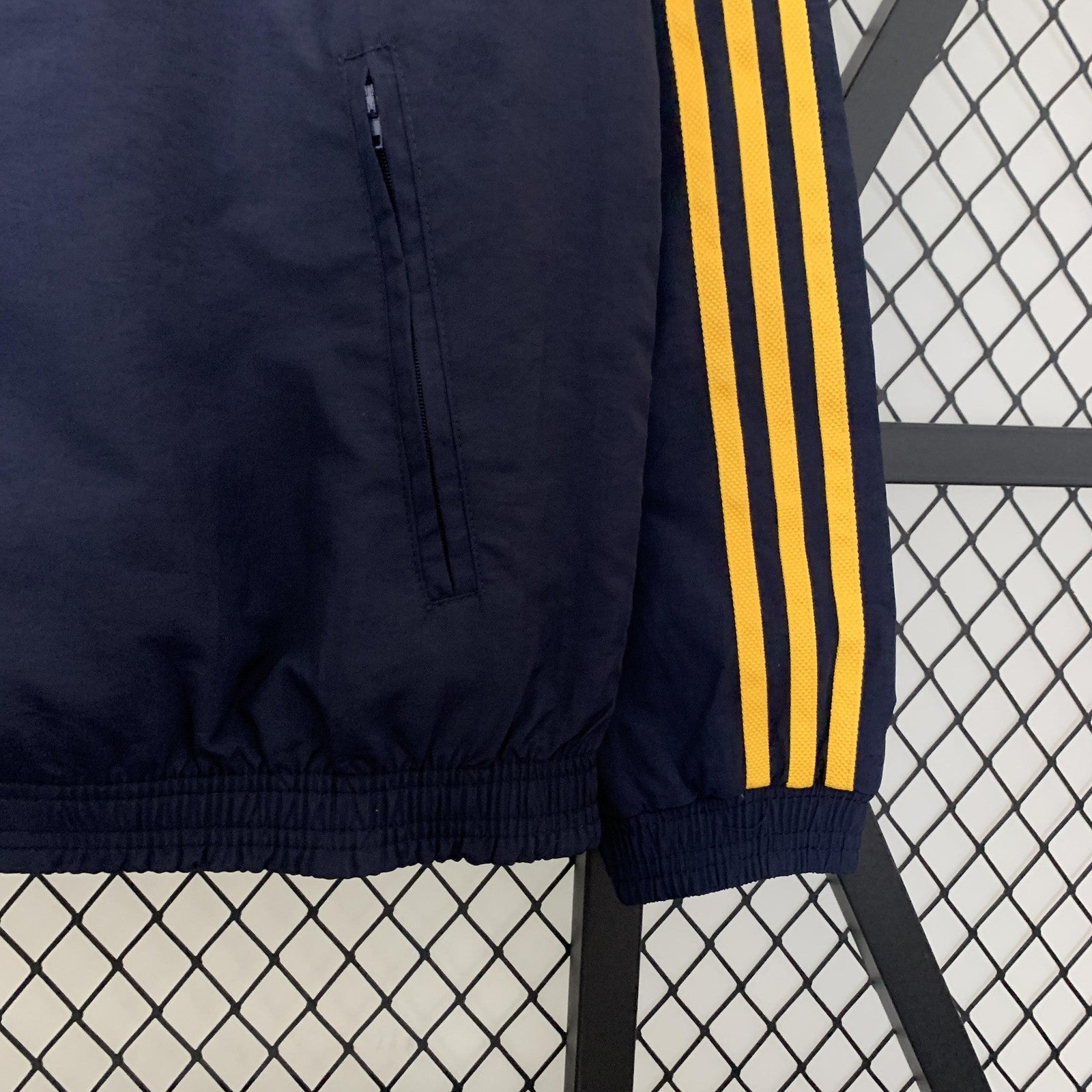 23 24 Real Madrid Trench Coat Reversible 4