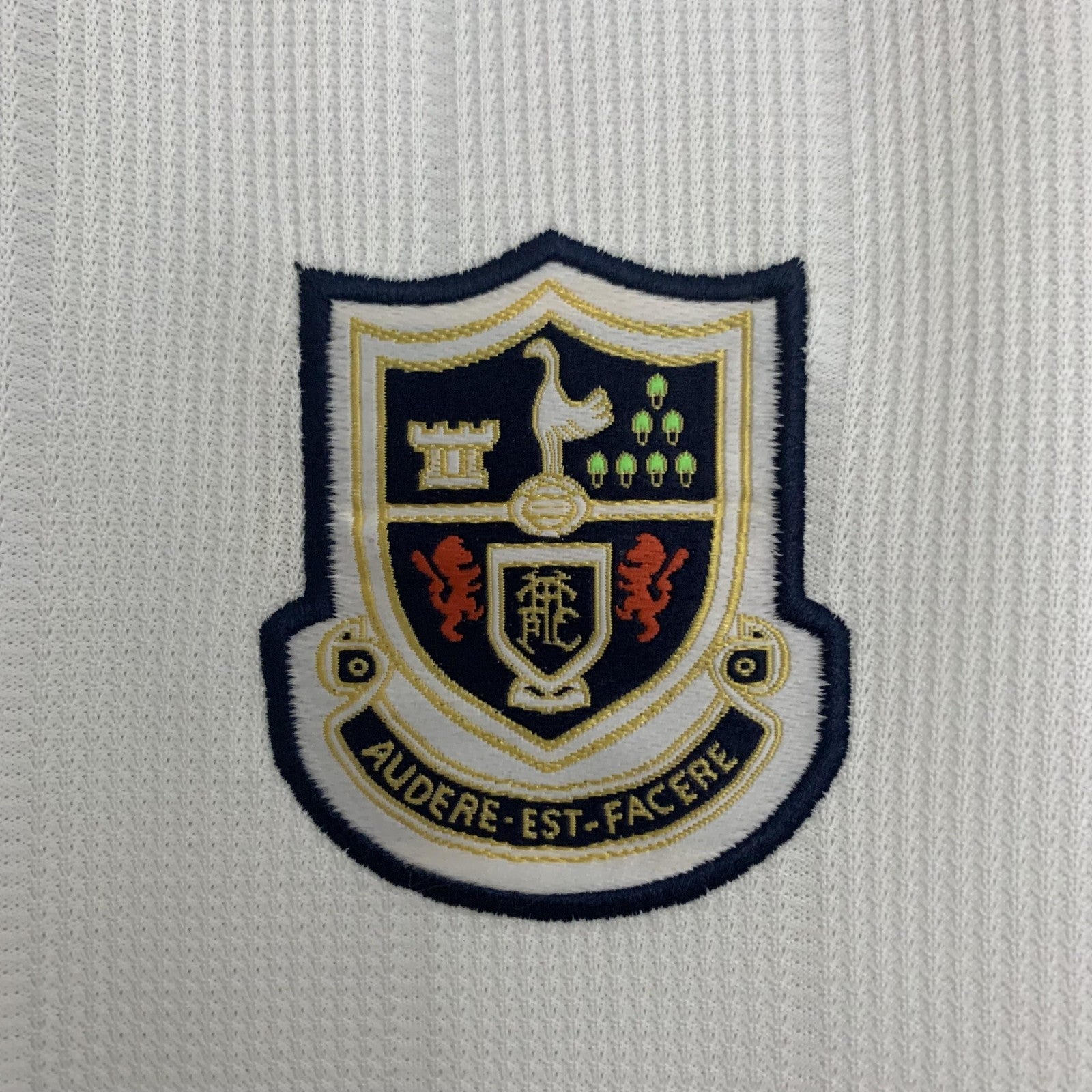 Retro Tottenham 97 99 Home