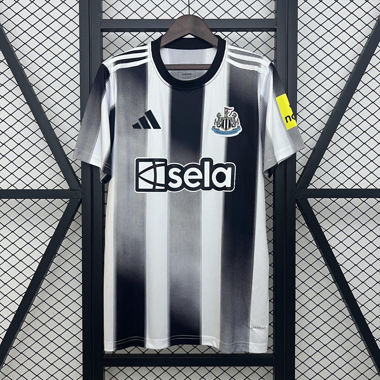 25 26 Newcastle United Home