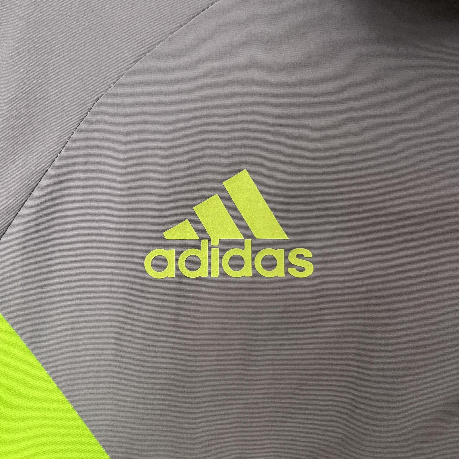 24 25 Bayern Munich Trench Coat Reversible