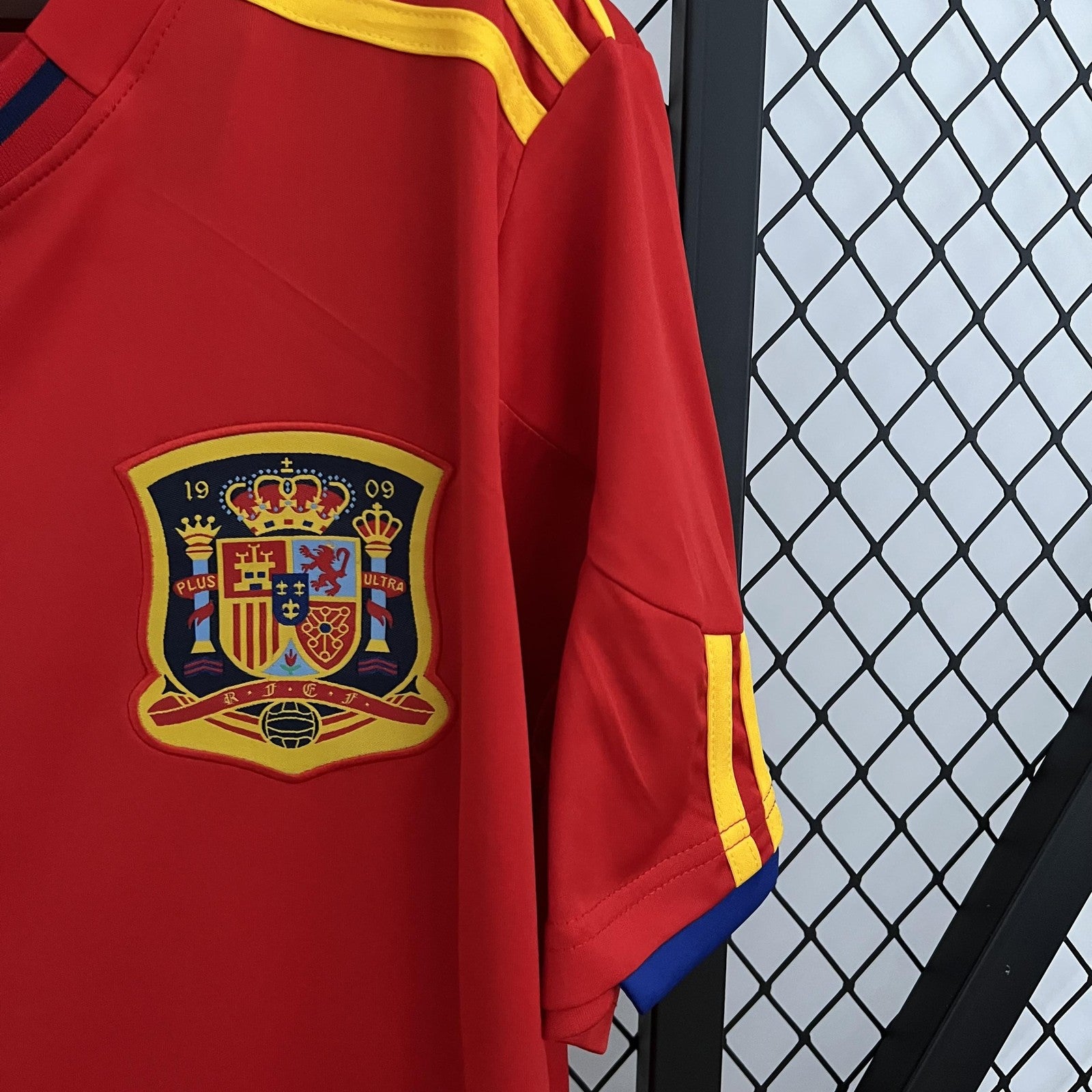 Retro Spain 2010 Home