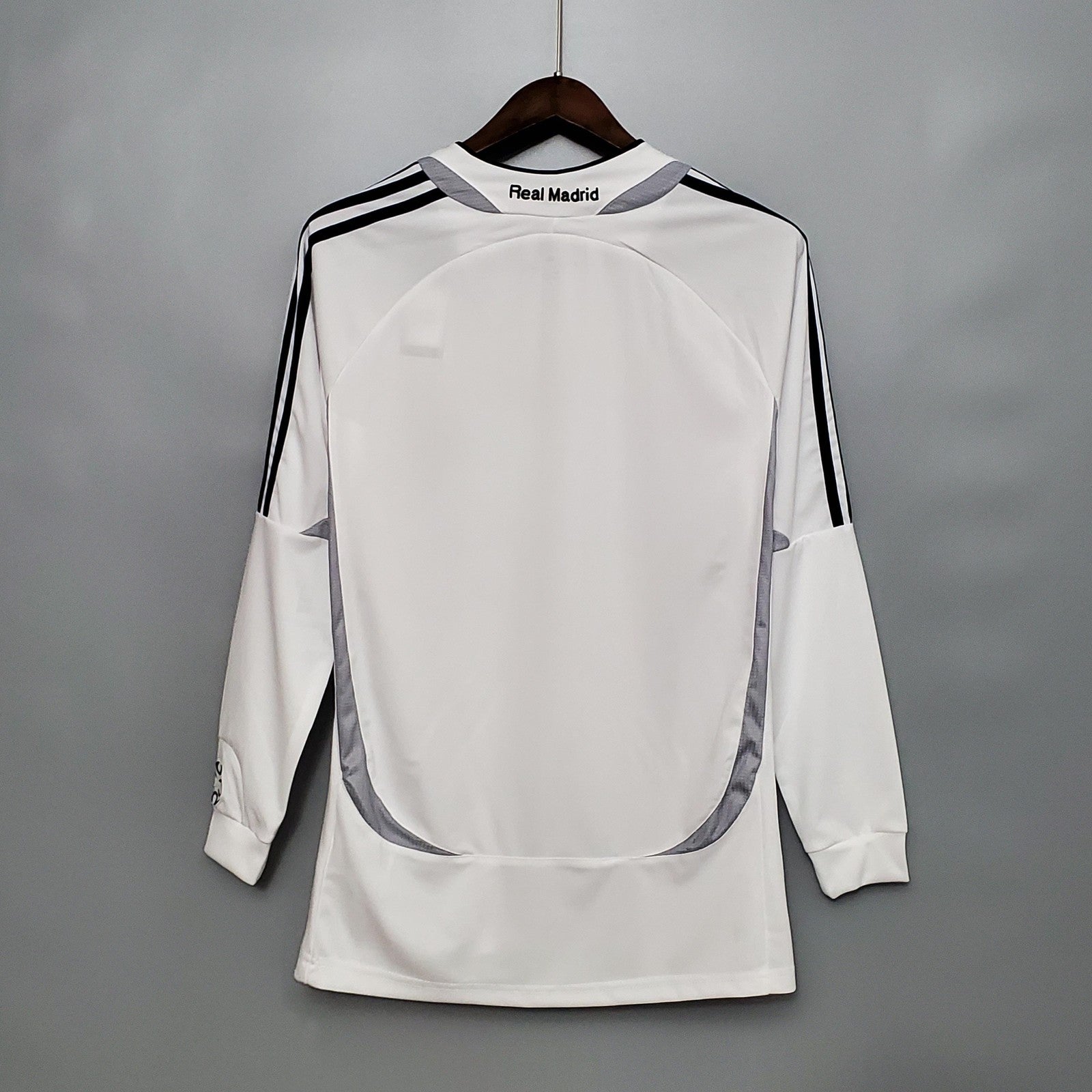 Retro Real Madrid Long Sleeve 06 07 Home