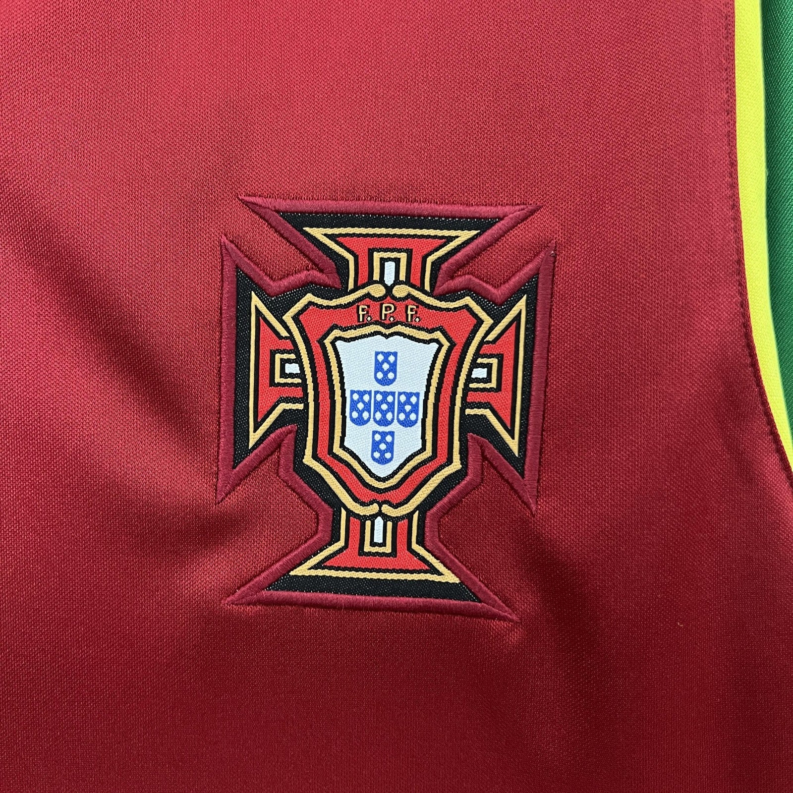 Retro Portugal 1998 Home