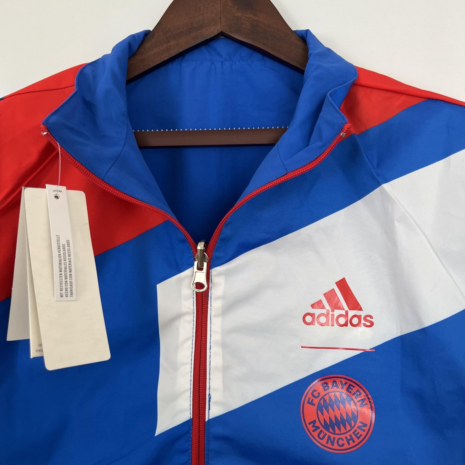 23 24 Bayern Munich Trench Coat Reversible