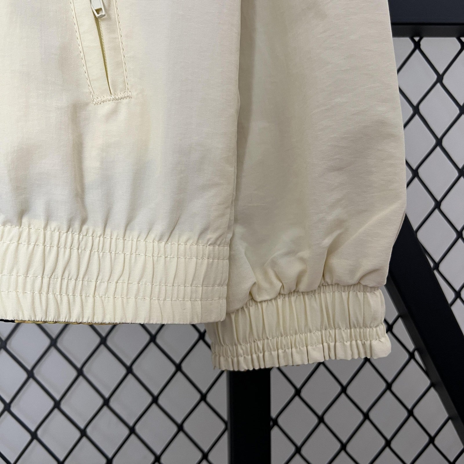 24 25 Fluminese Trench Coat Reversible