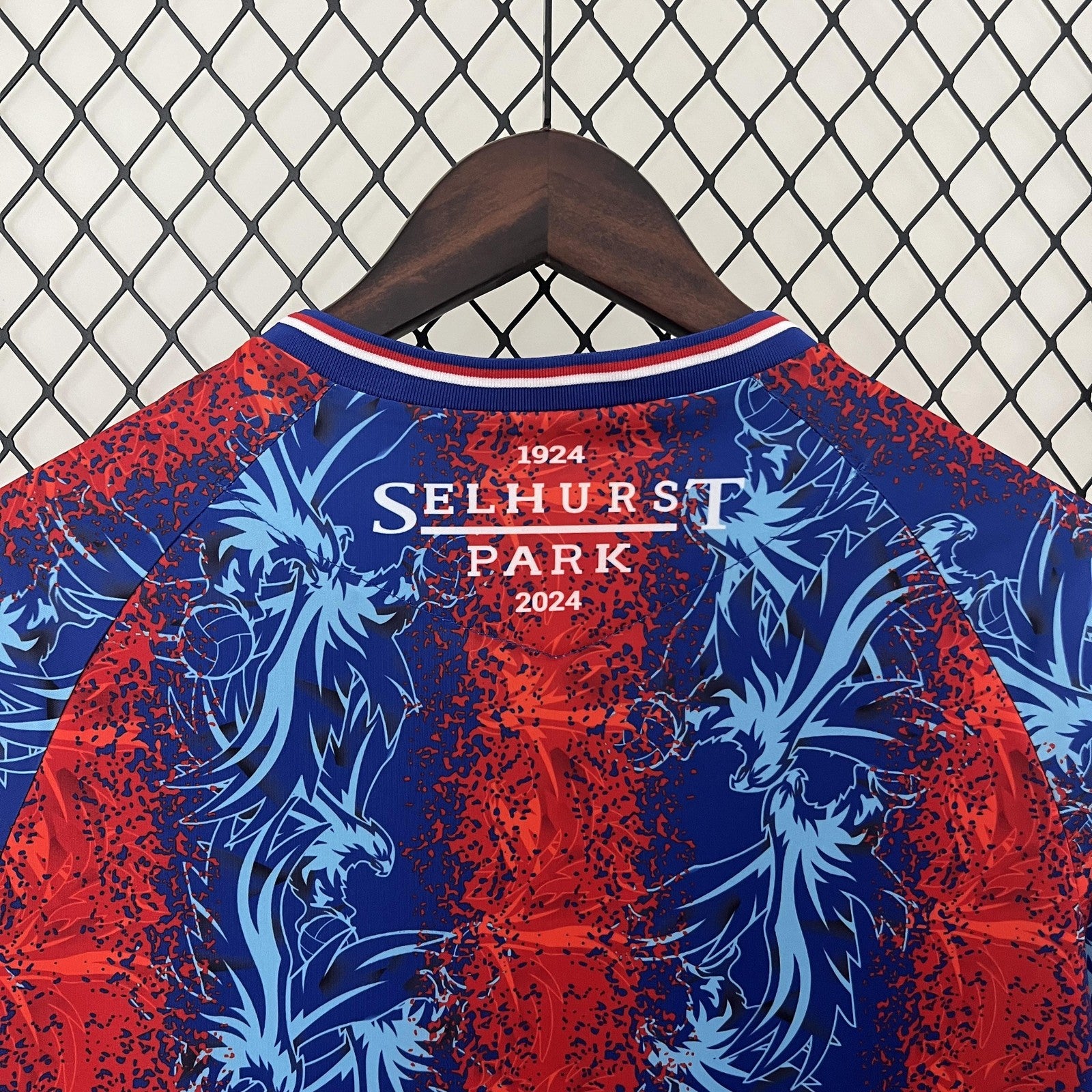 24 25 Crystal Palace Home