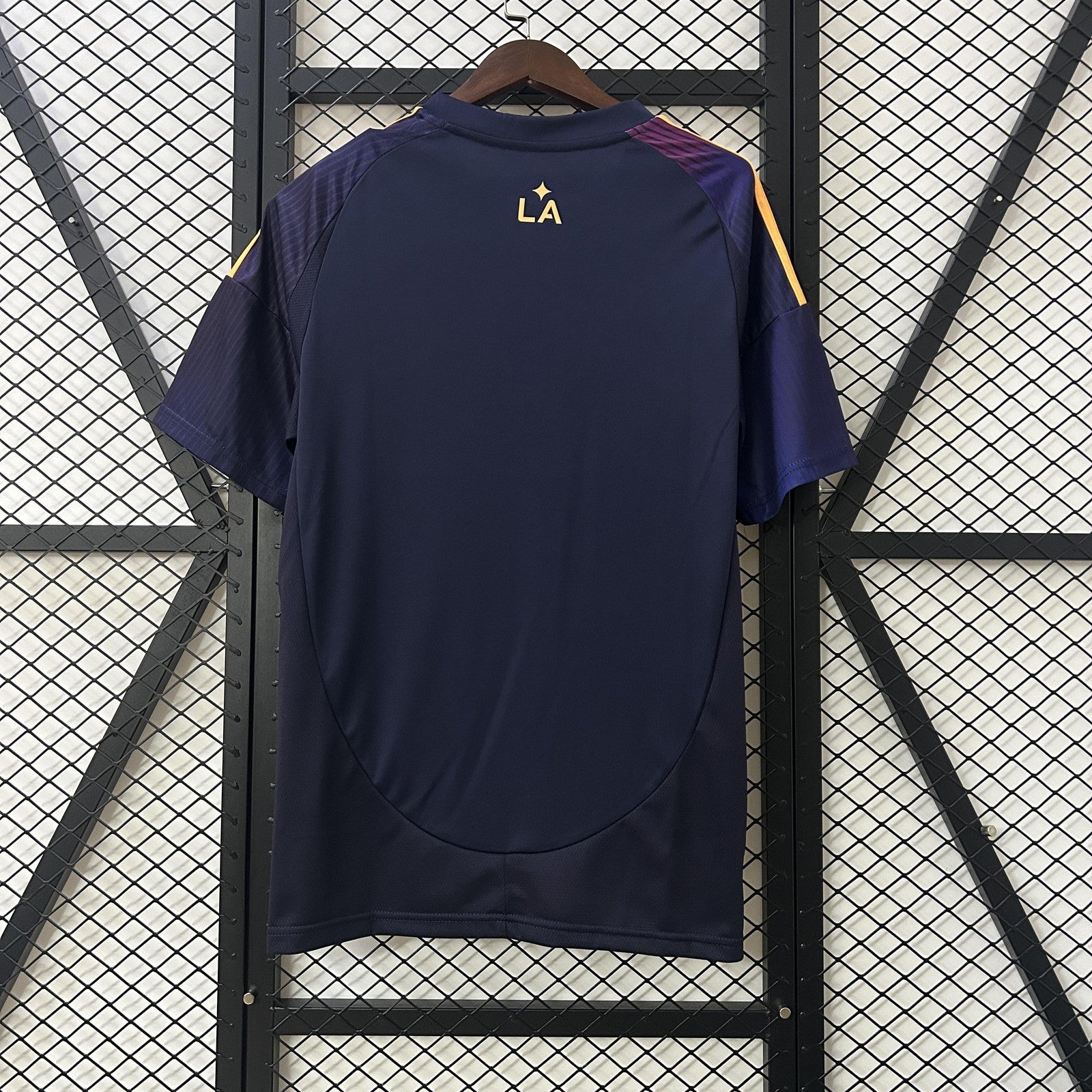 25 26 Galaxy Los Angeles Away