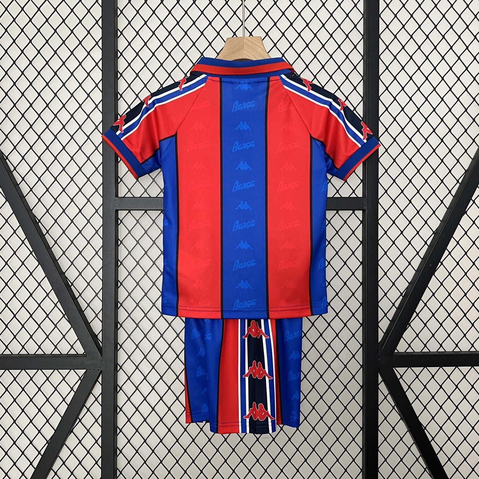 Kids Barcelona 95 97 Home
