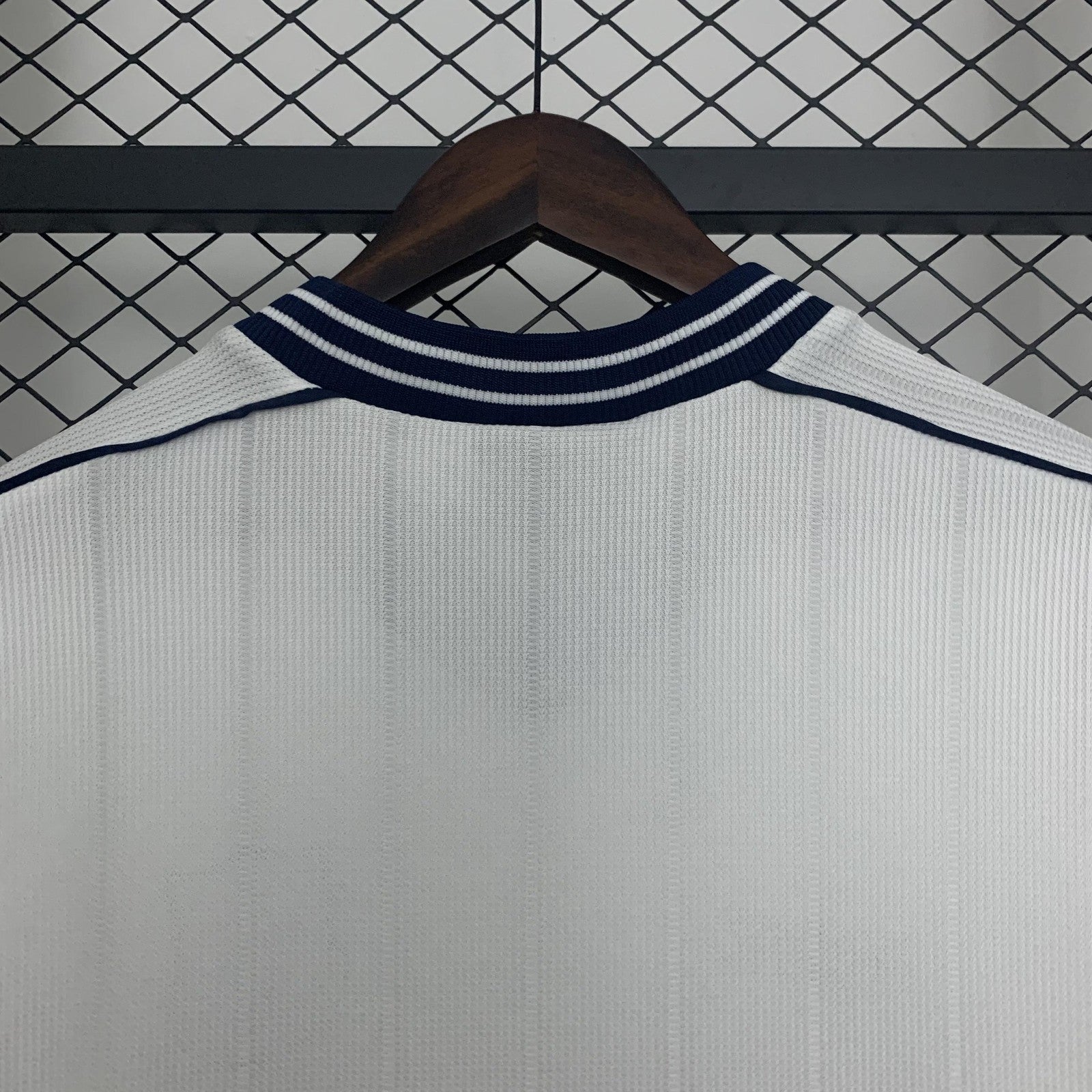 Retro Tottenham 97 99 Home