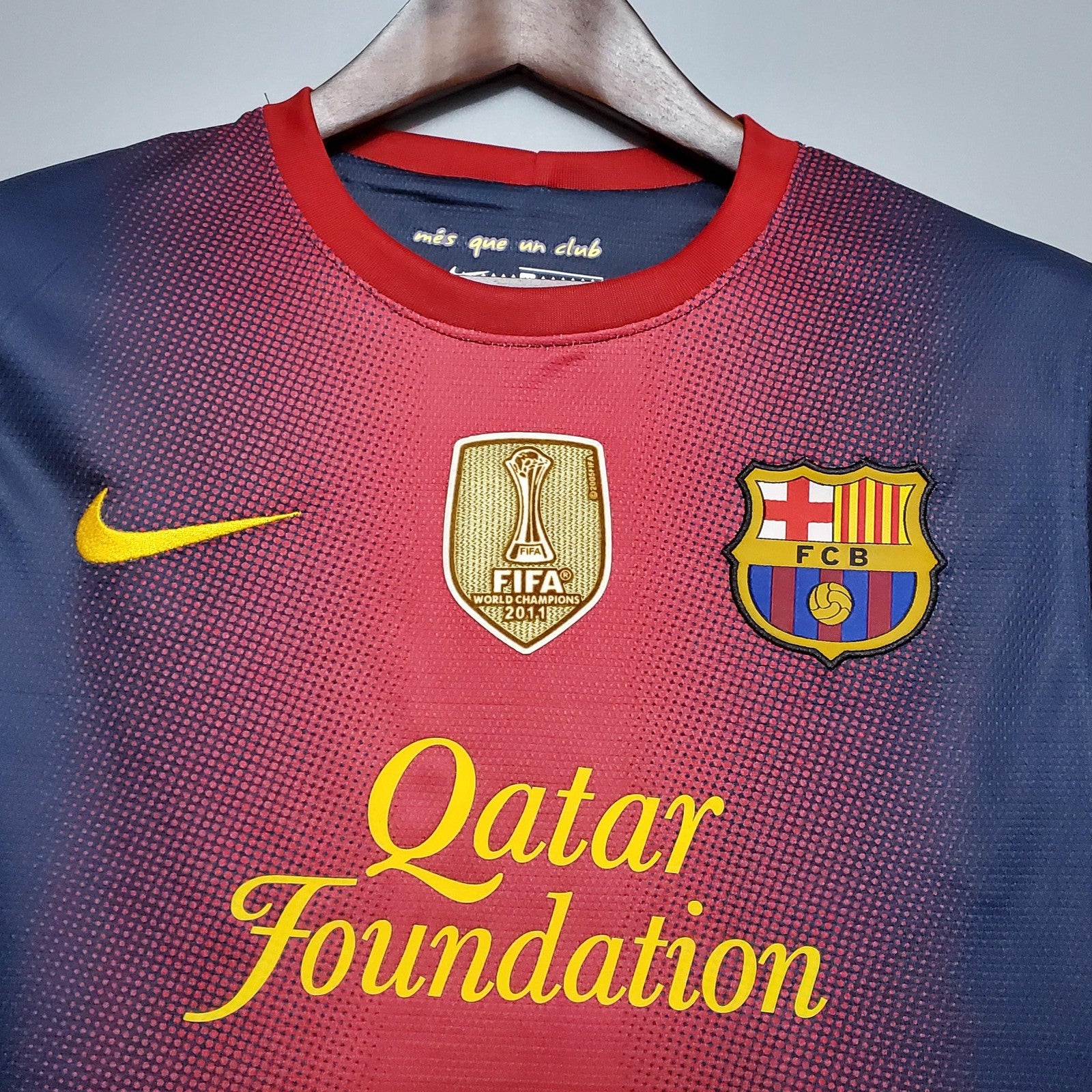 Retro Barcelona 12 13 Home
