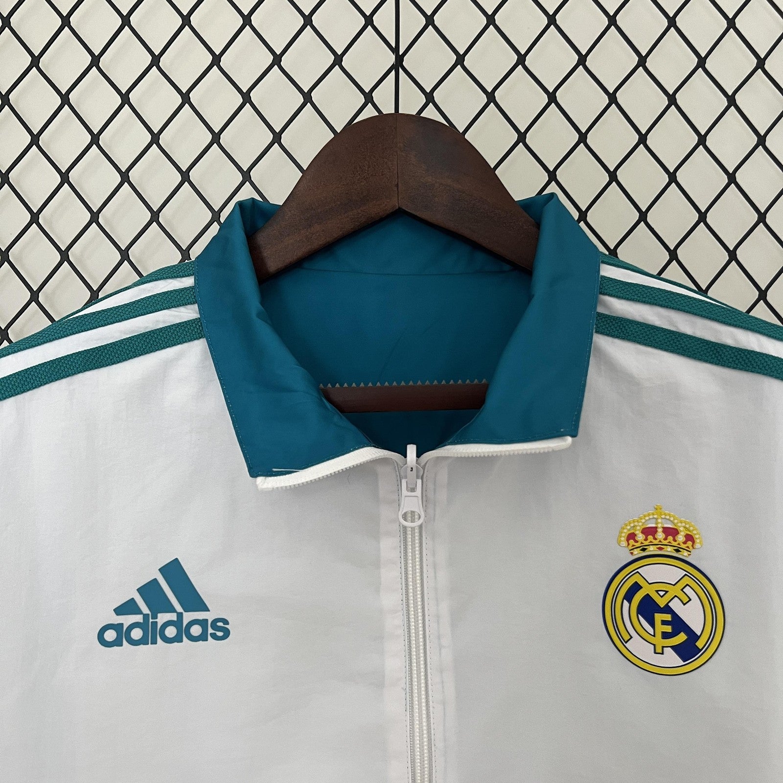 24 25 Real Madrid Trench Coat Reversible 5