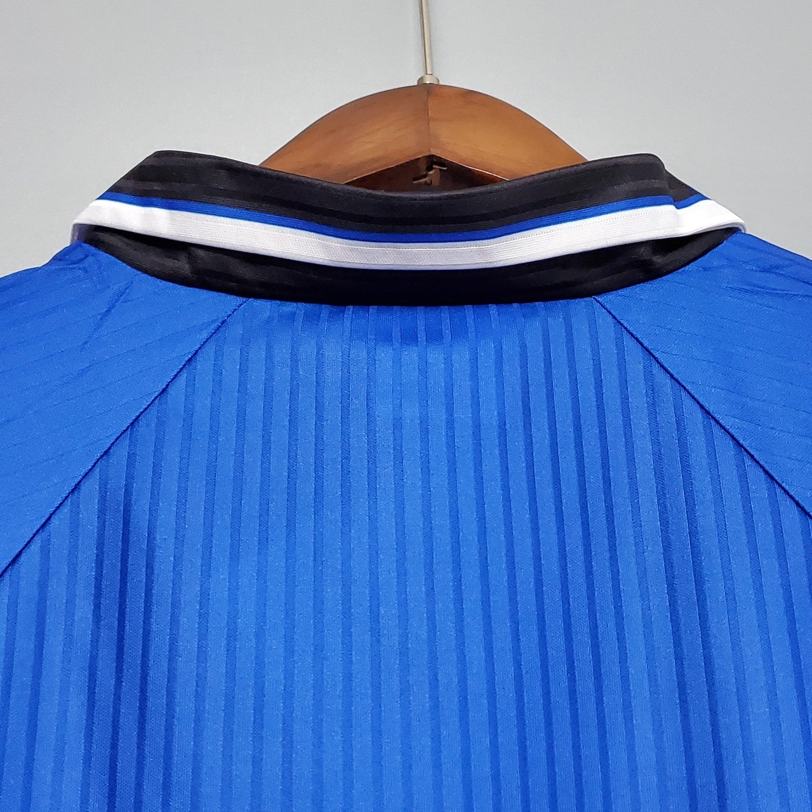 Retro 96 97 M U Third Away