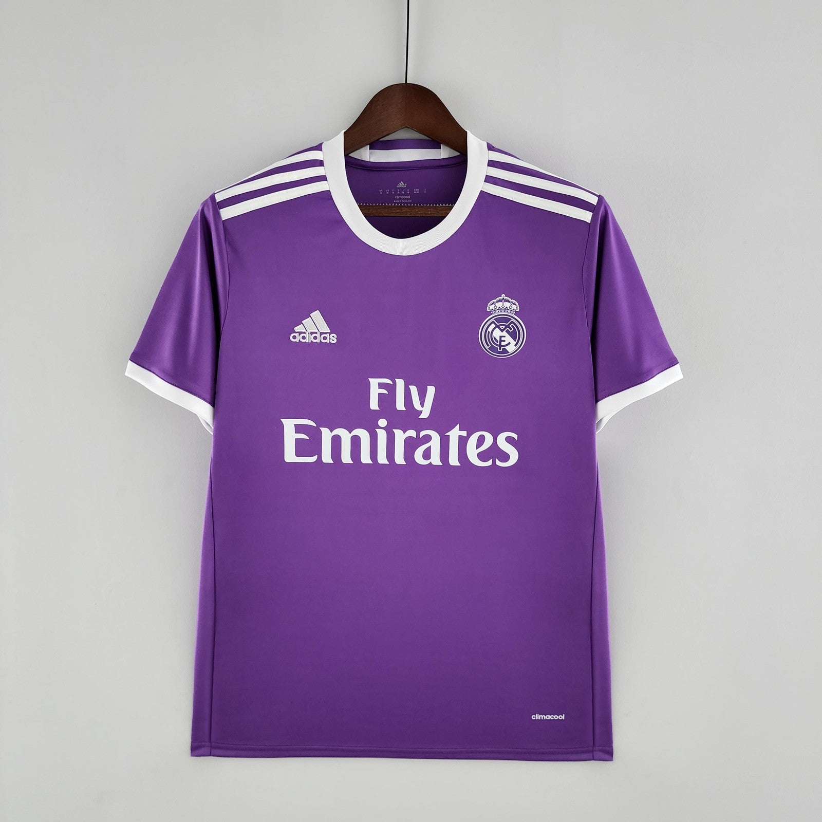 Retro Real Madrid 16 17 Away