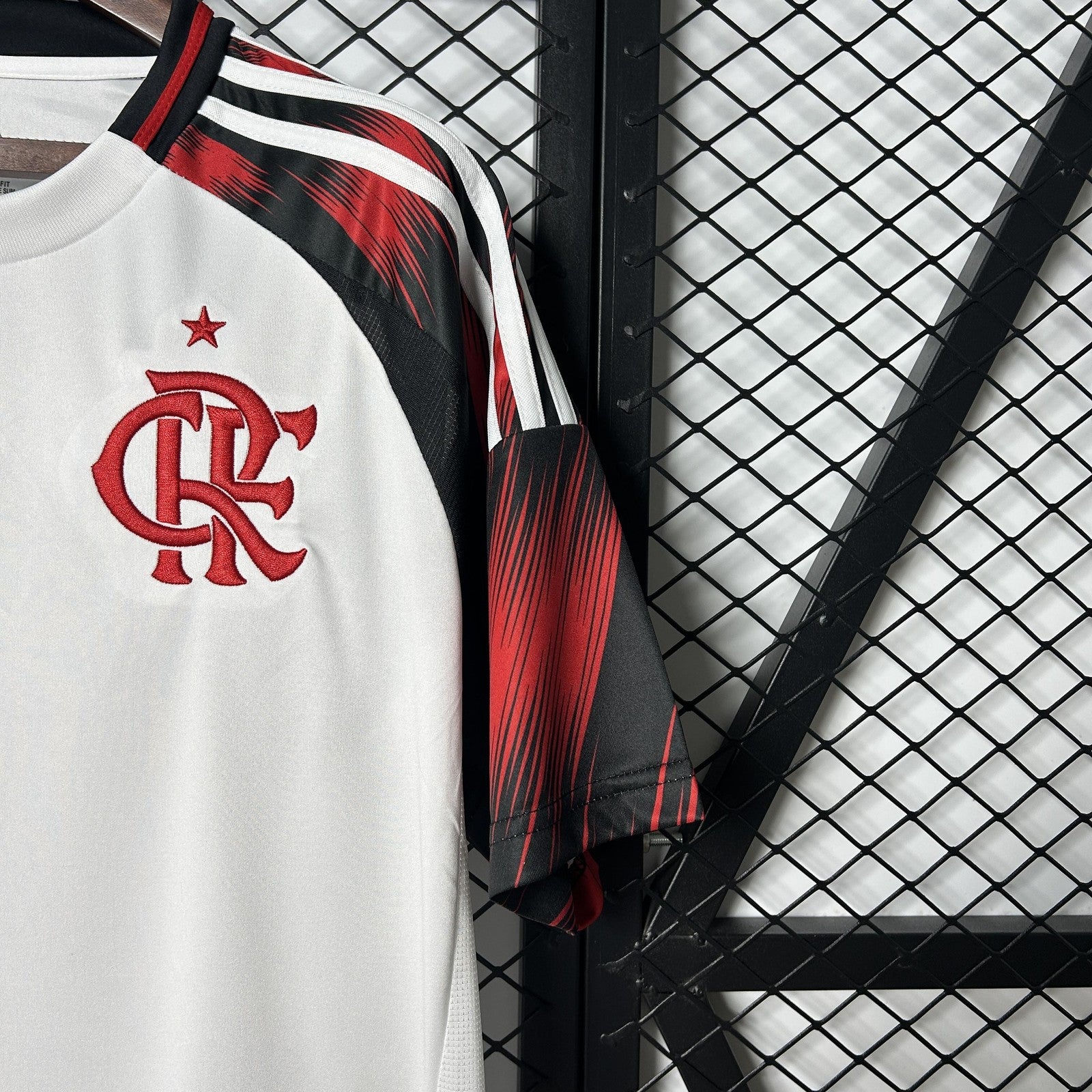 25 26 Flamengo Away