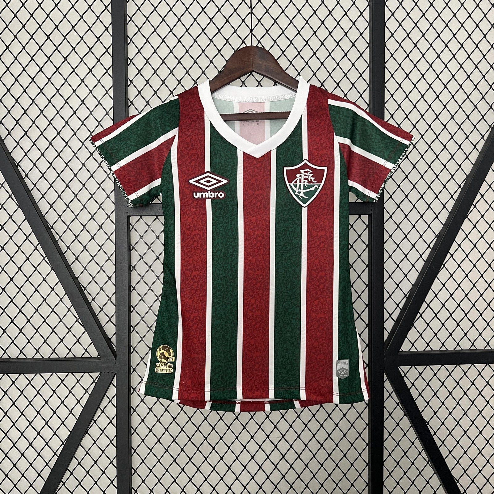 24 25 Women Fluminense Home