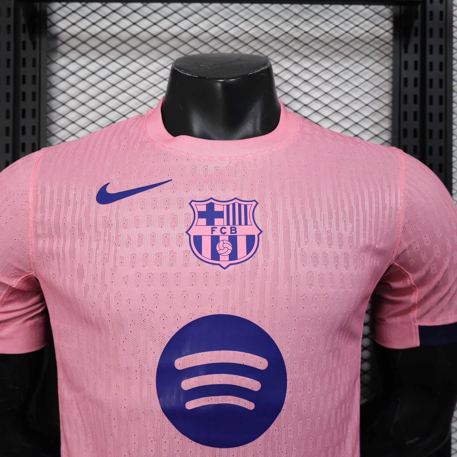 25 26 Player Barcelona Pink