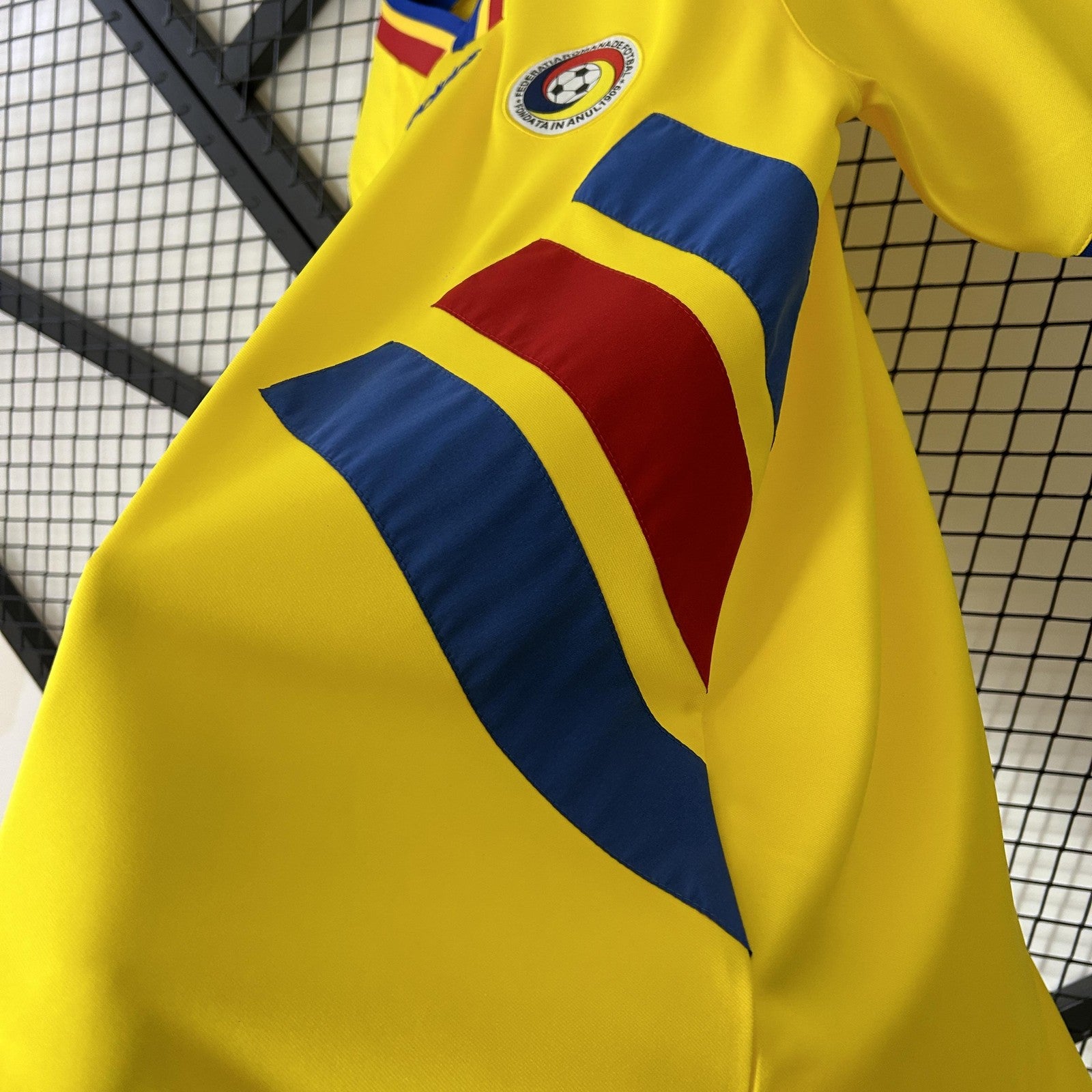 Retro Romania 1994 Home