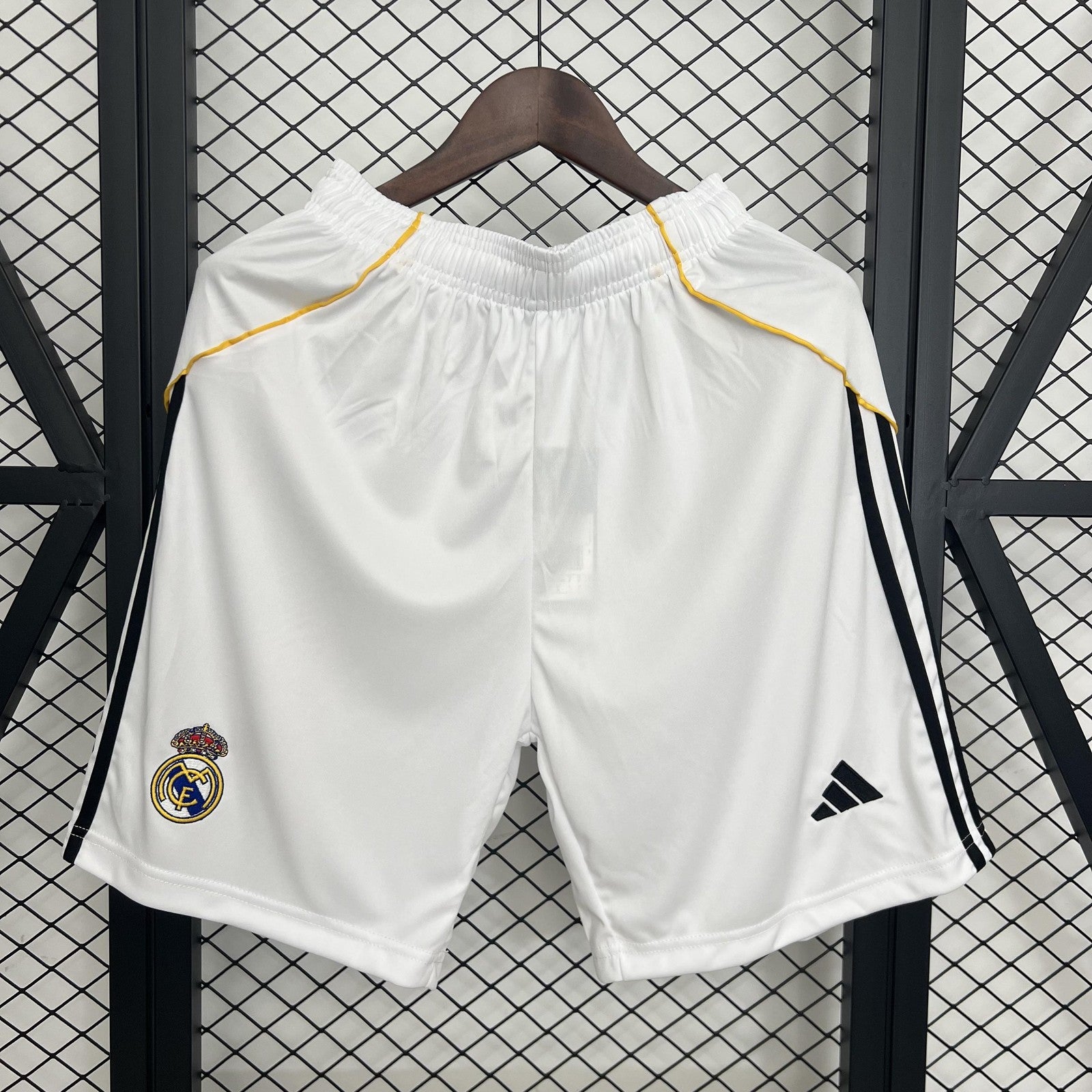 25 26 Shorts Real Madrid Home