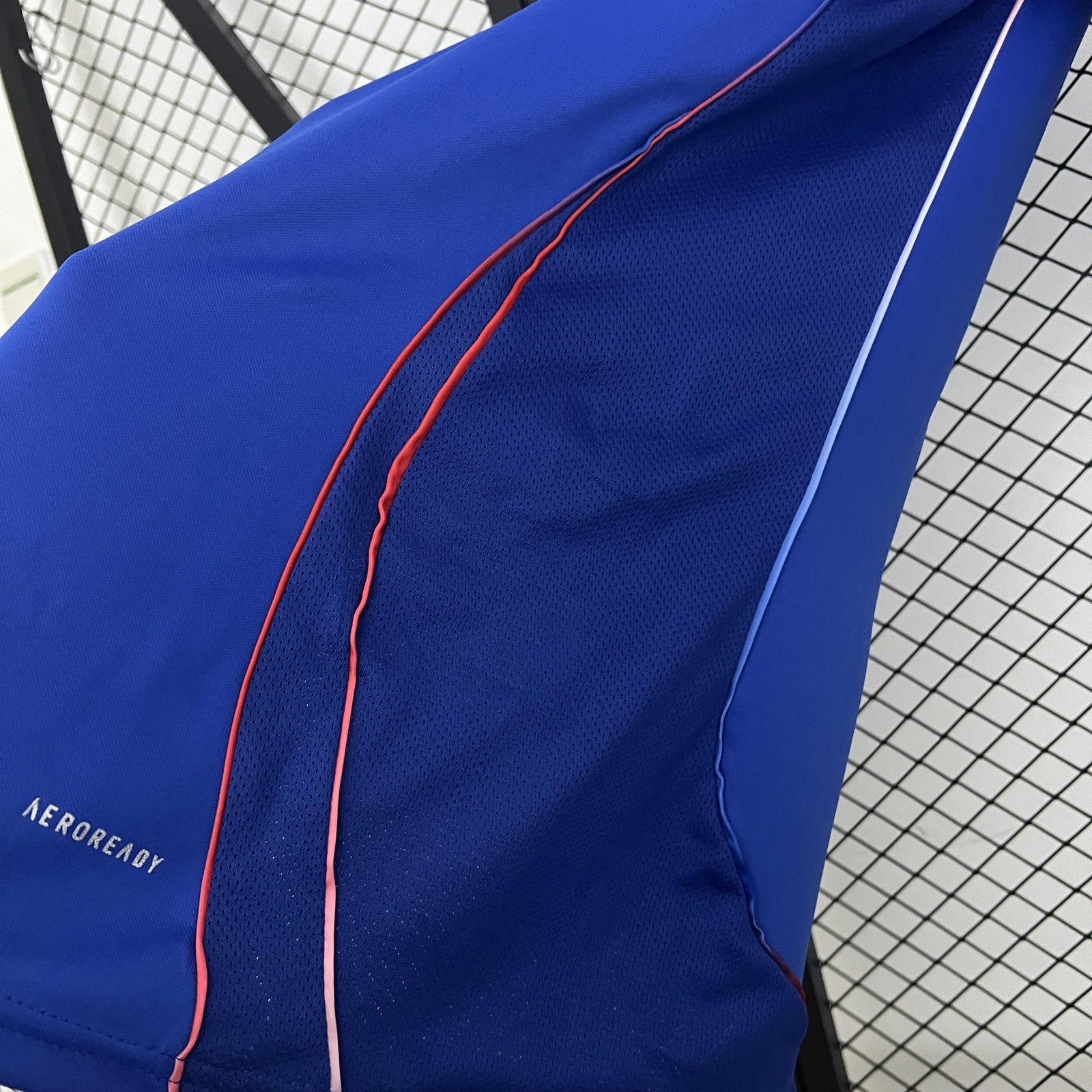 25 26 Women University of Chile Home