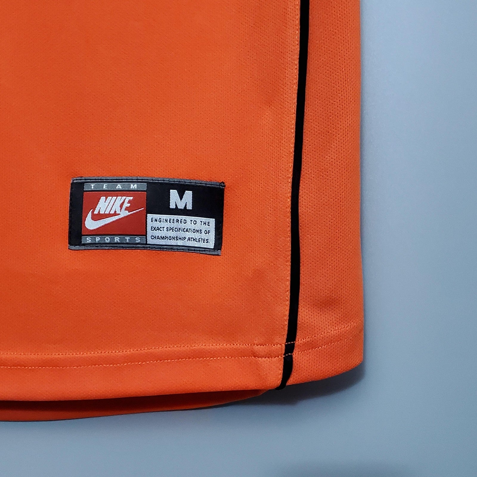 Retro 1998 Holland Home