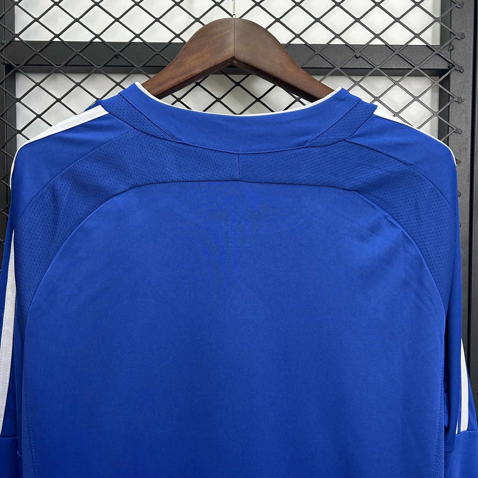 Retro Long Sleeve Chelsea Home
