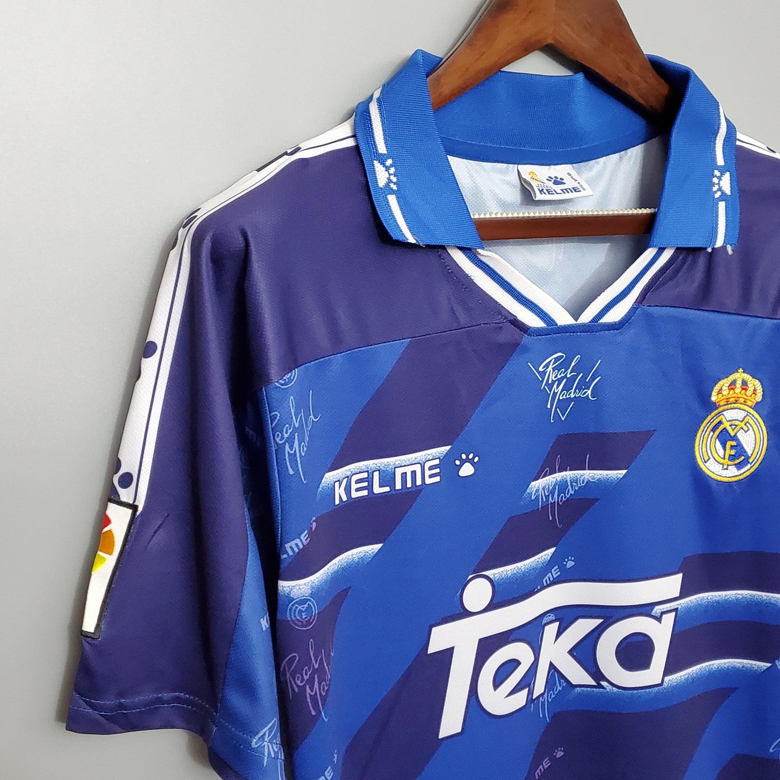 Retro Real Madrid 94 96 Away