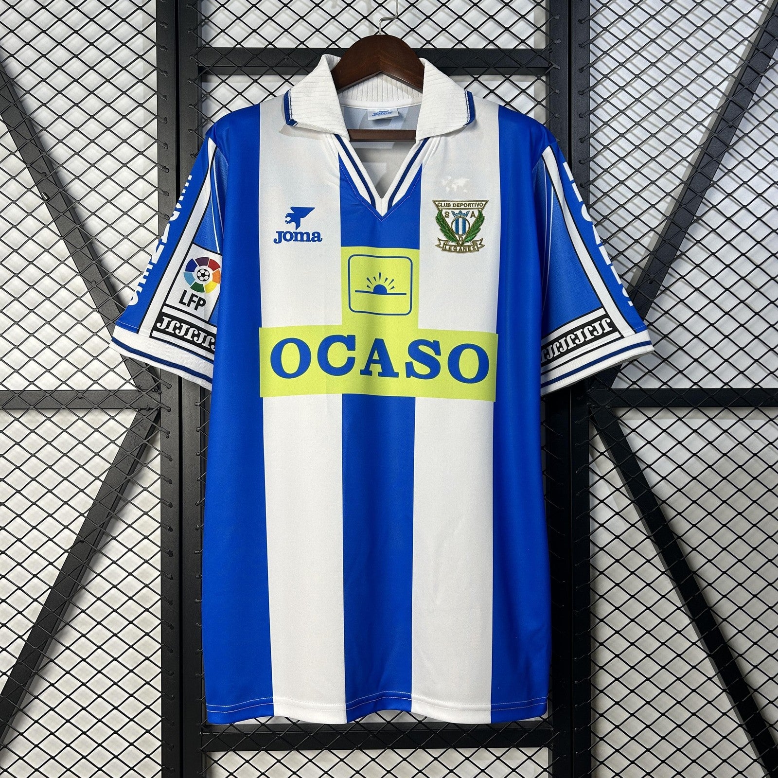 Retro Leganes Home