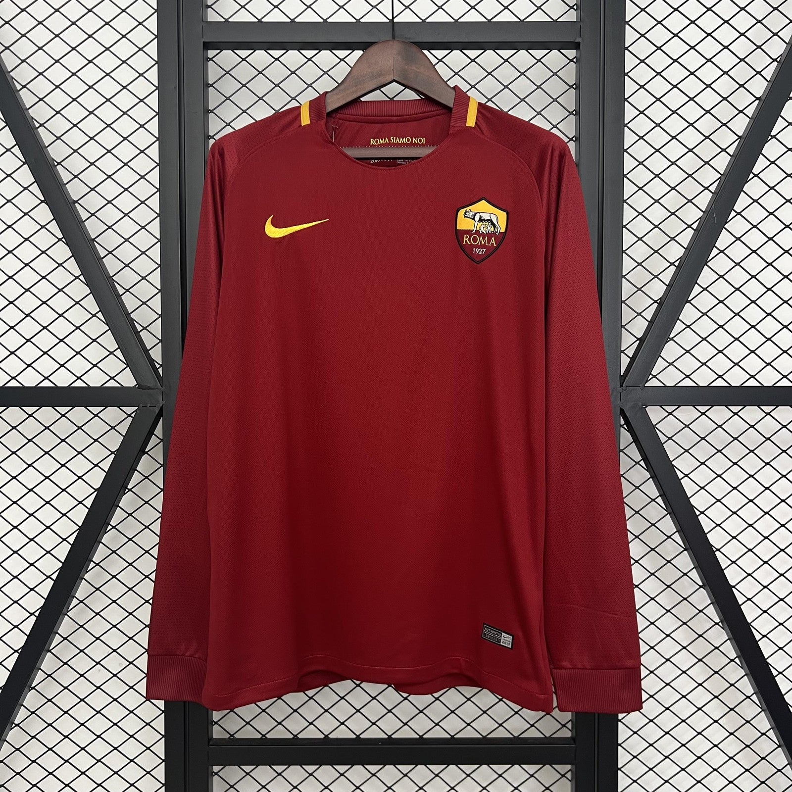 Retro Long Sleeve Roma Home