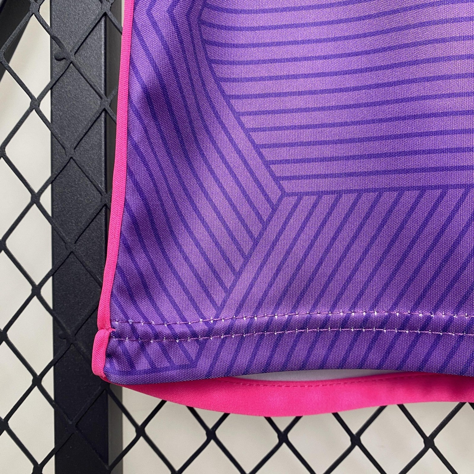 24 25 University of Chile Third Away