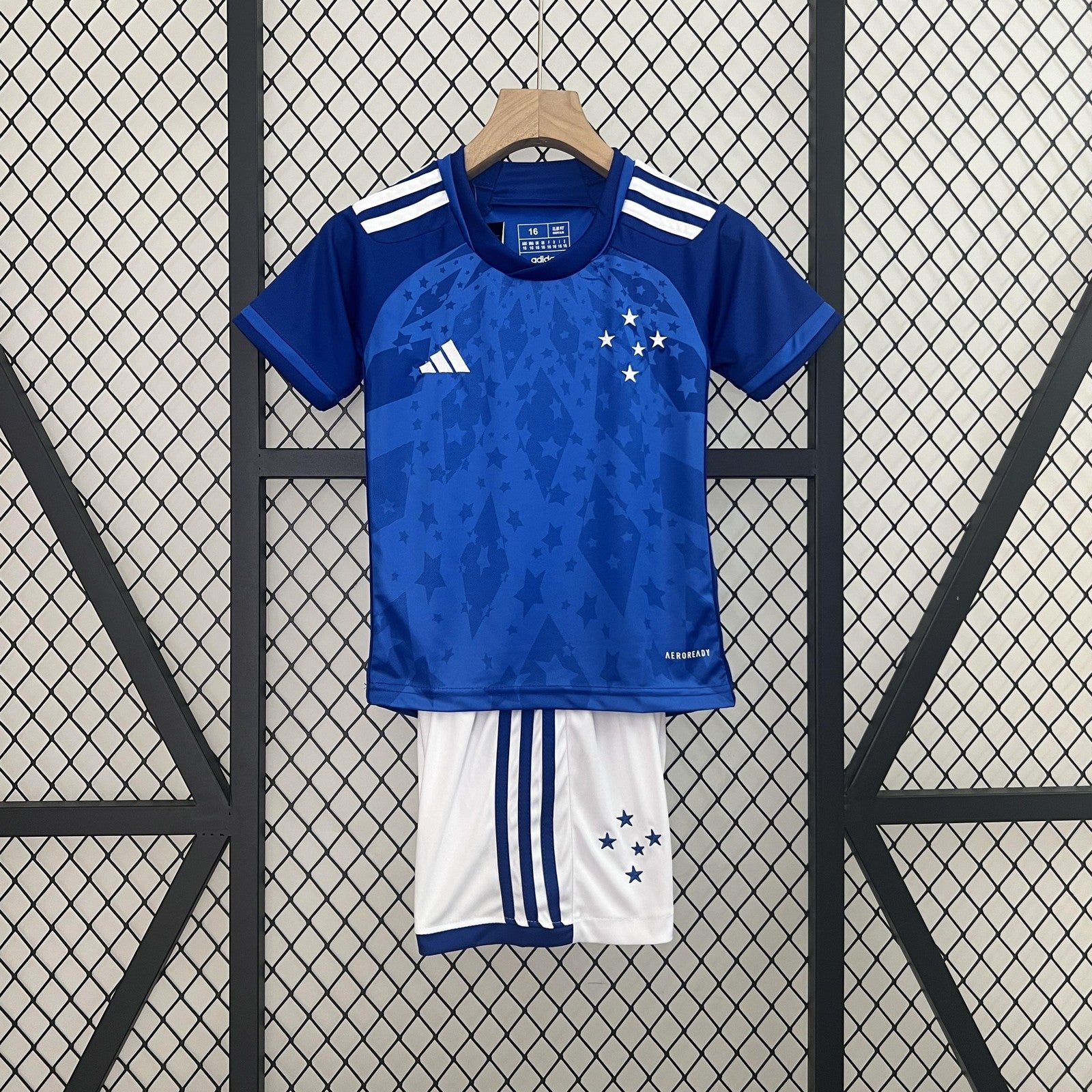 24 25 Kids Cruzeiro Home