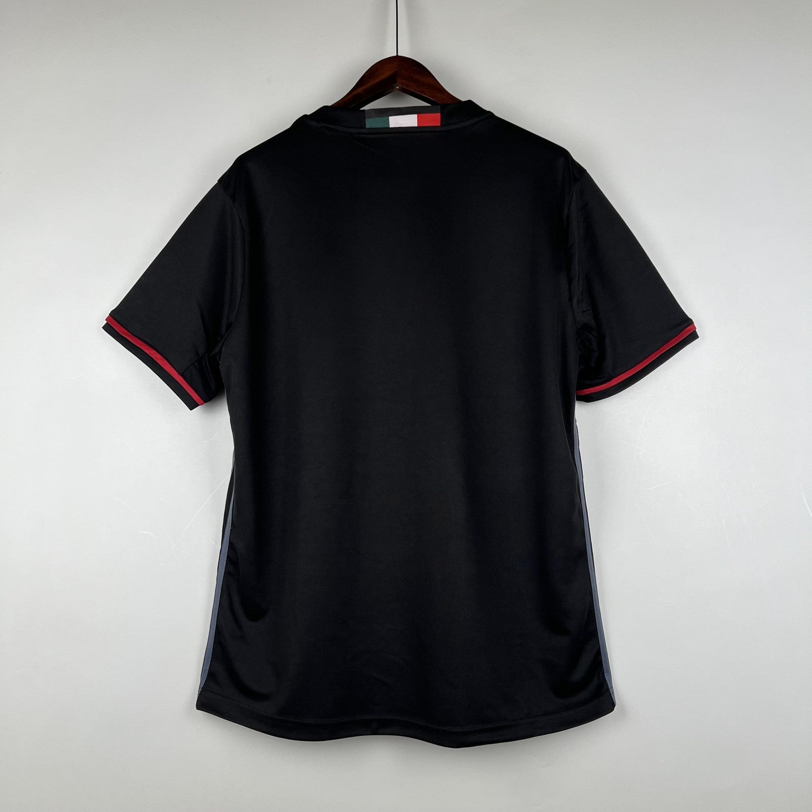 Retro Ac Milan 16 17 Home