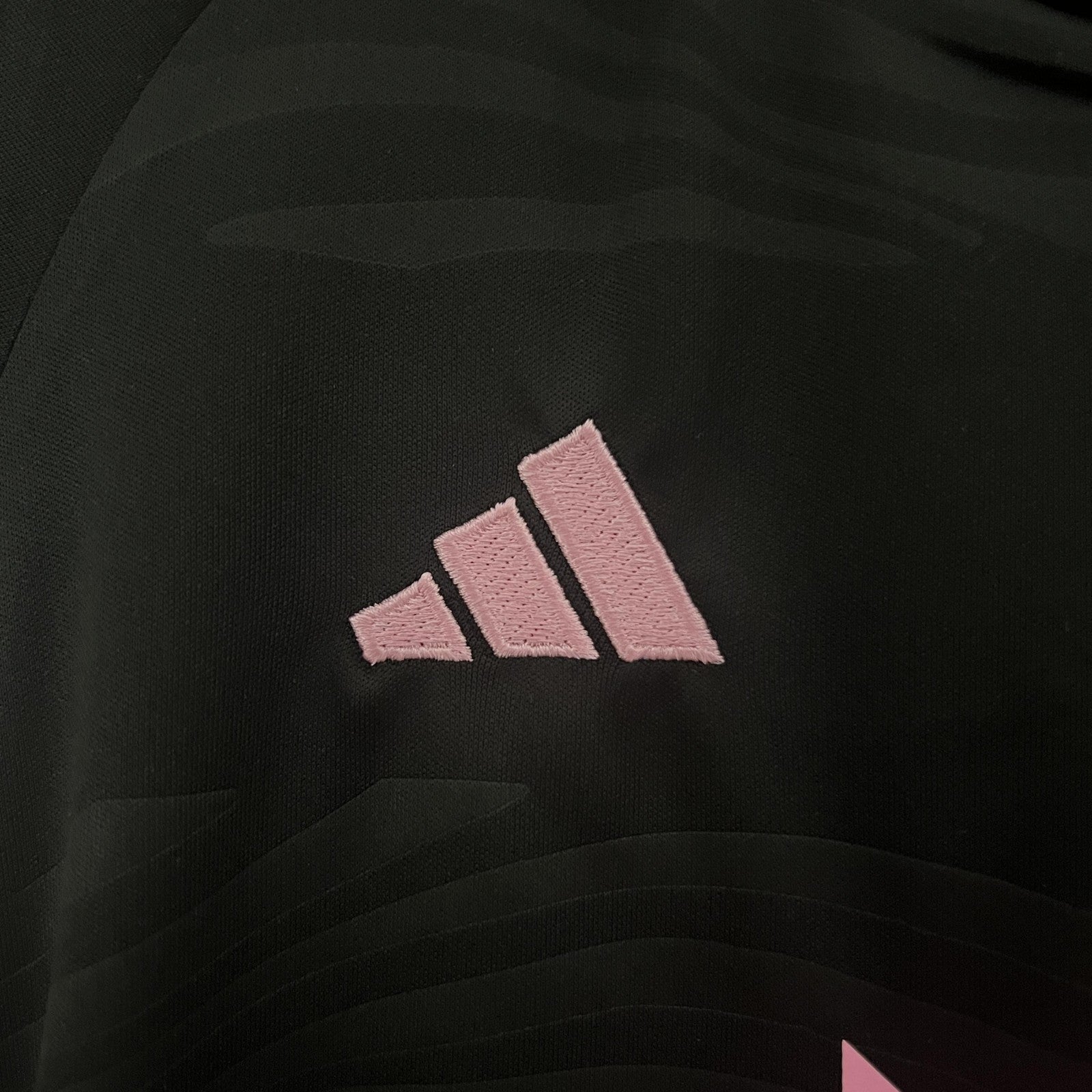 24 25 Kids Miami Away