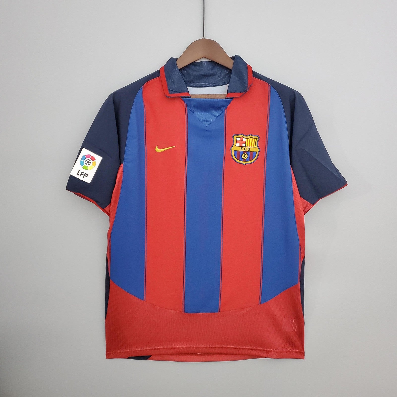 Retro Barcelona Home