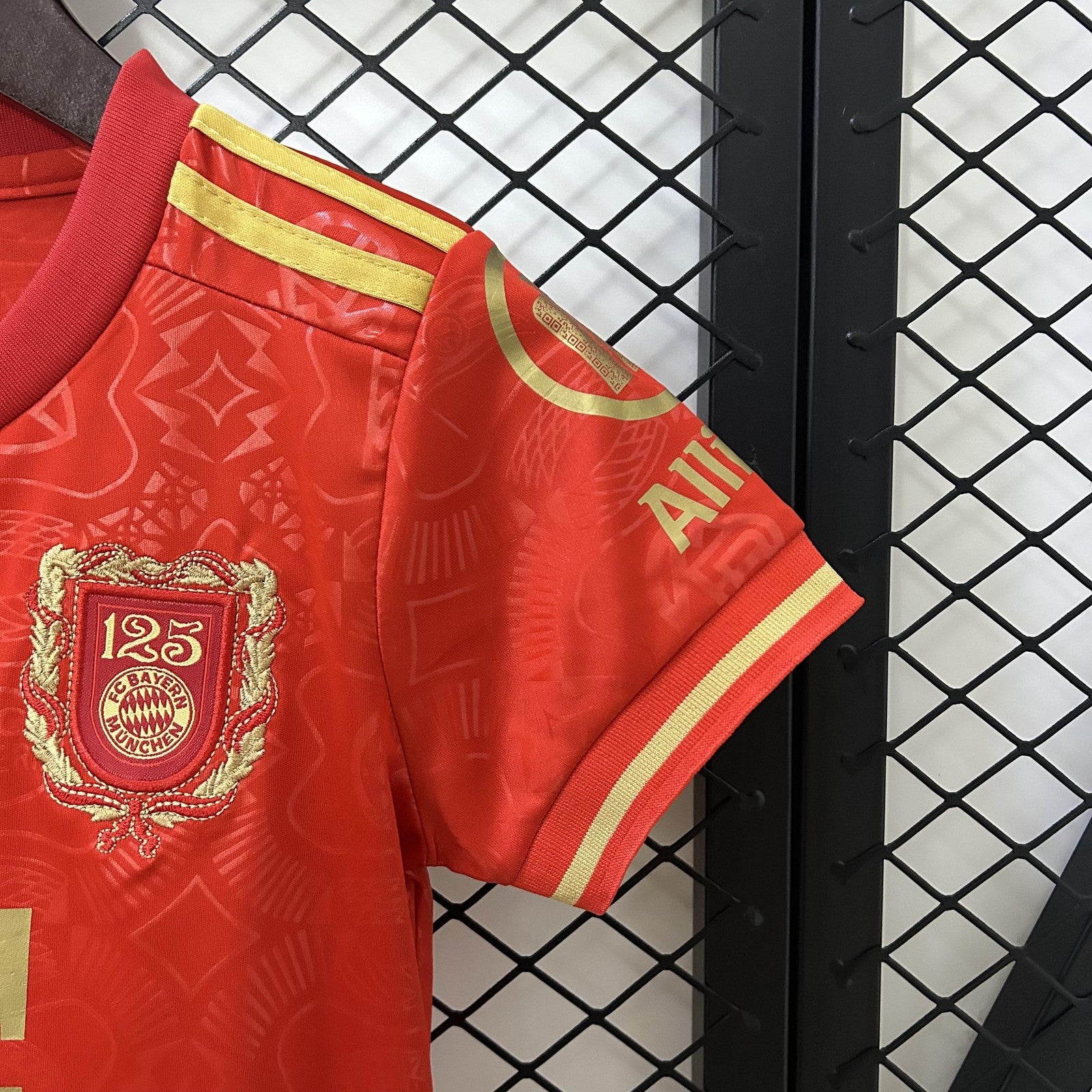 25 26 Kids Bayern Munich 125th Anniversary Jersey