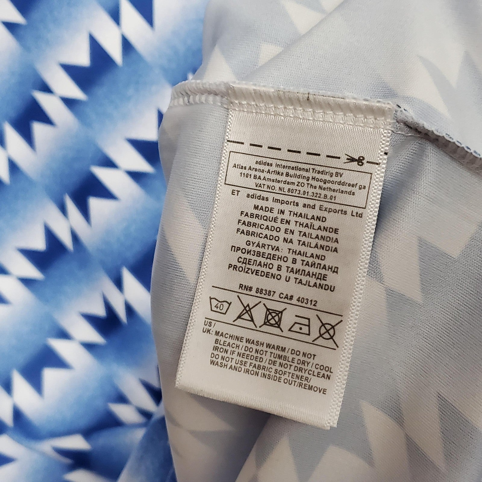 Retro 90 92 M U Away