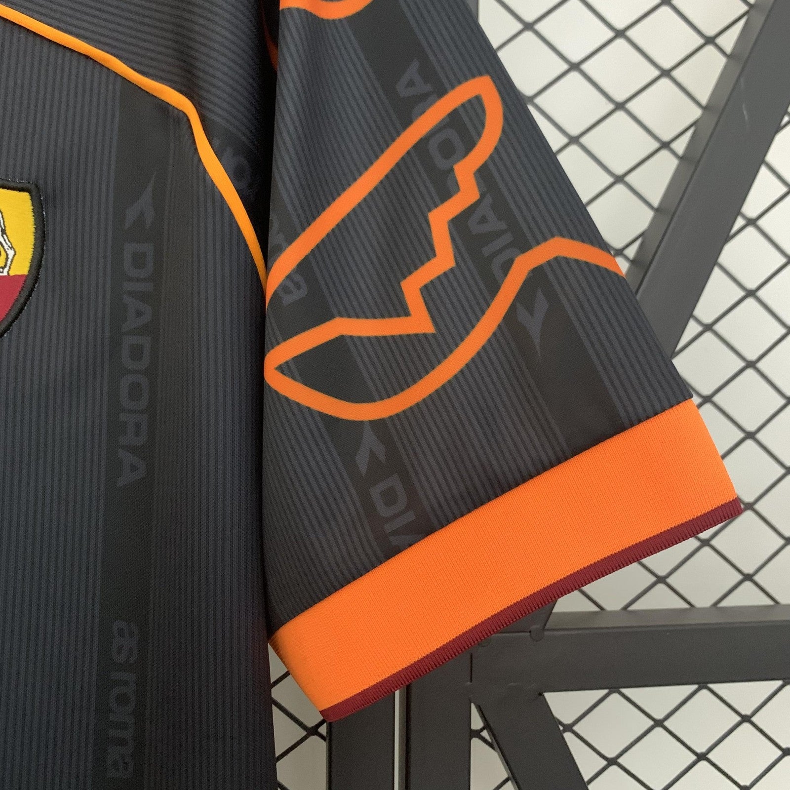 Retro Roma 99 00 Away