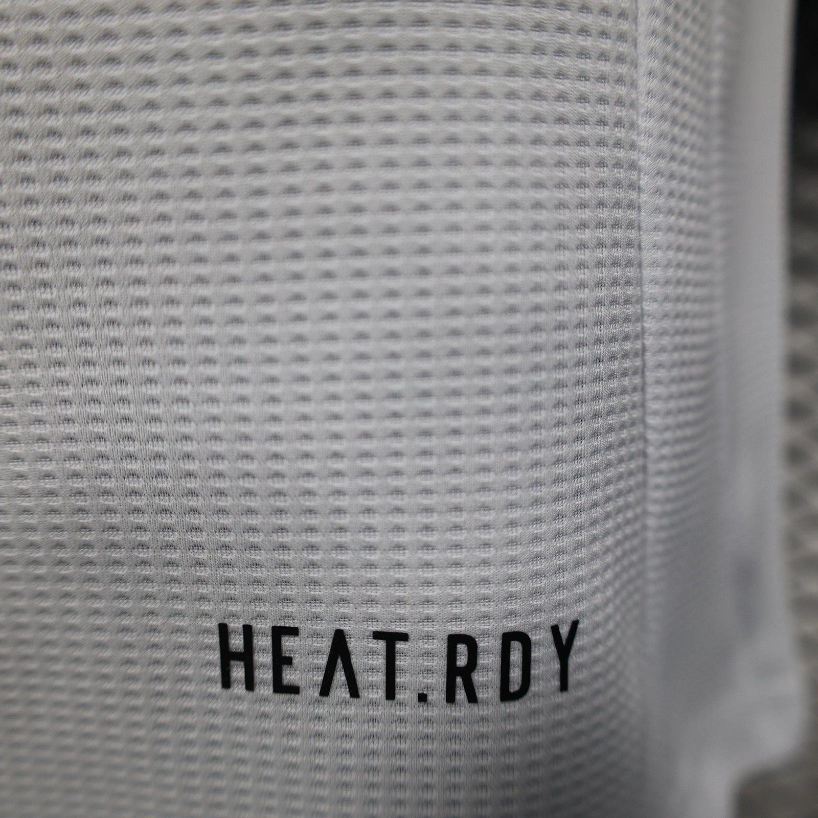 25 26 Player Arsenal Training Jersey