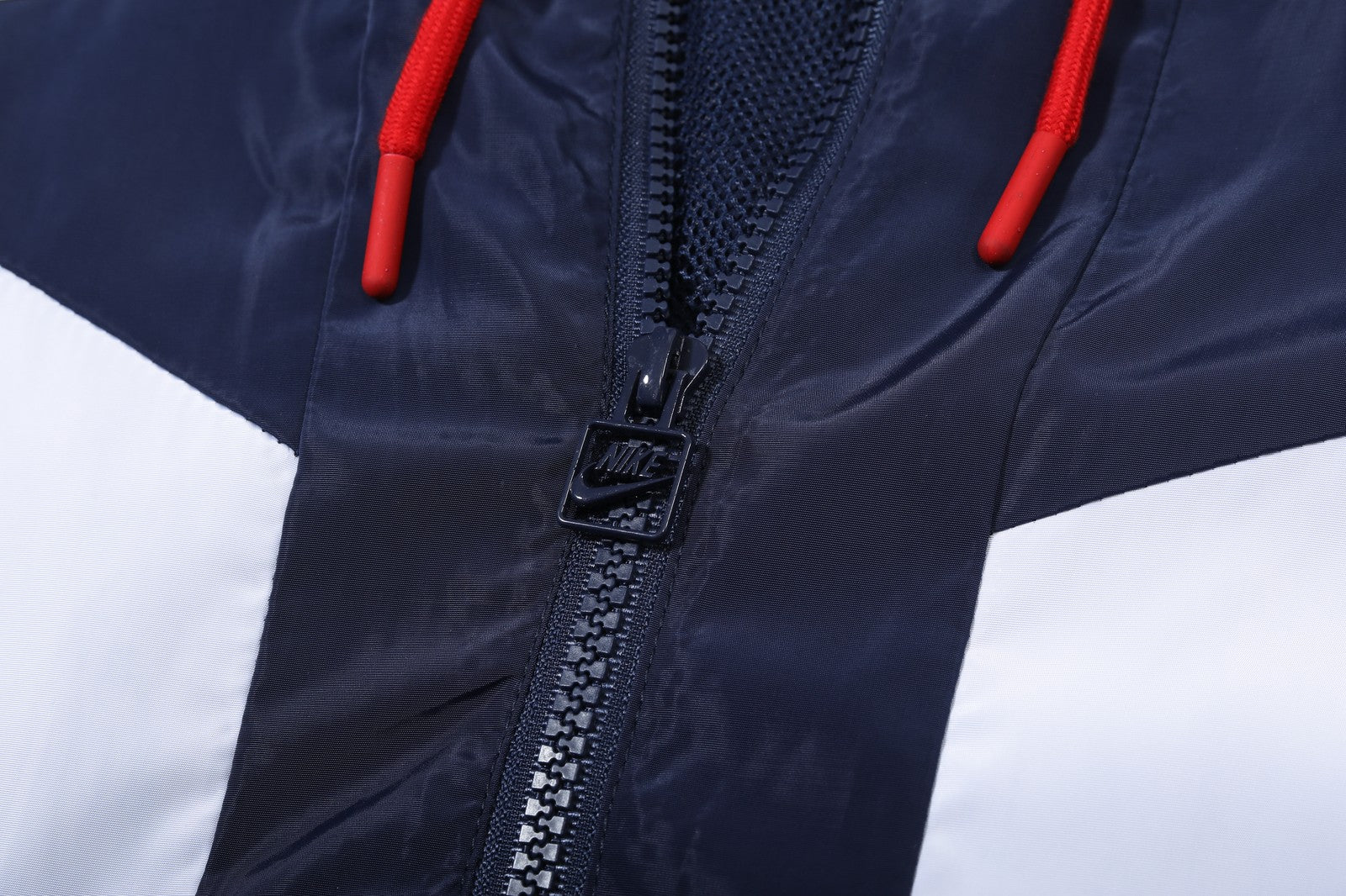 Paris Saint Germain Trench Coat 2