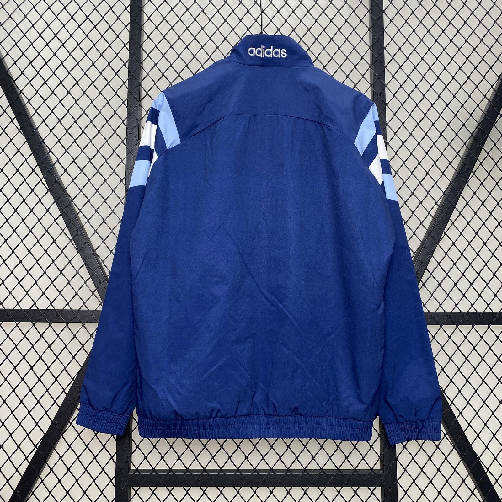24 25 Argentina Windbreaker