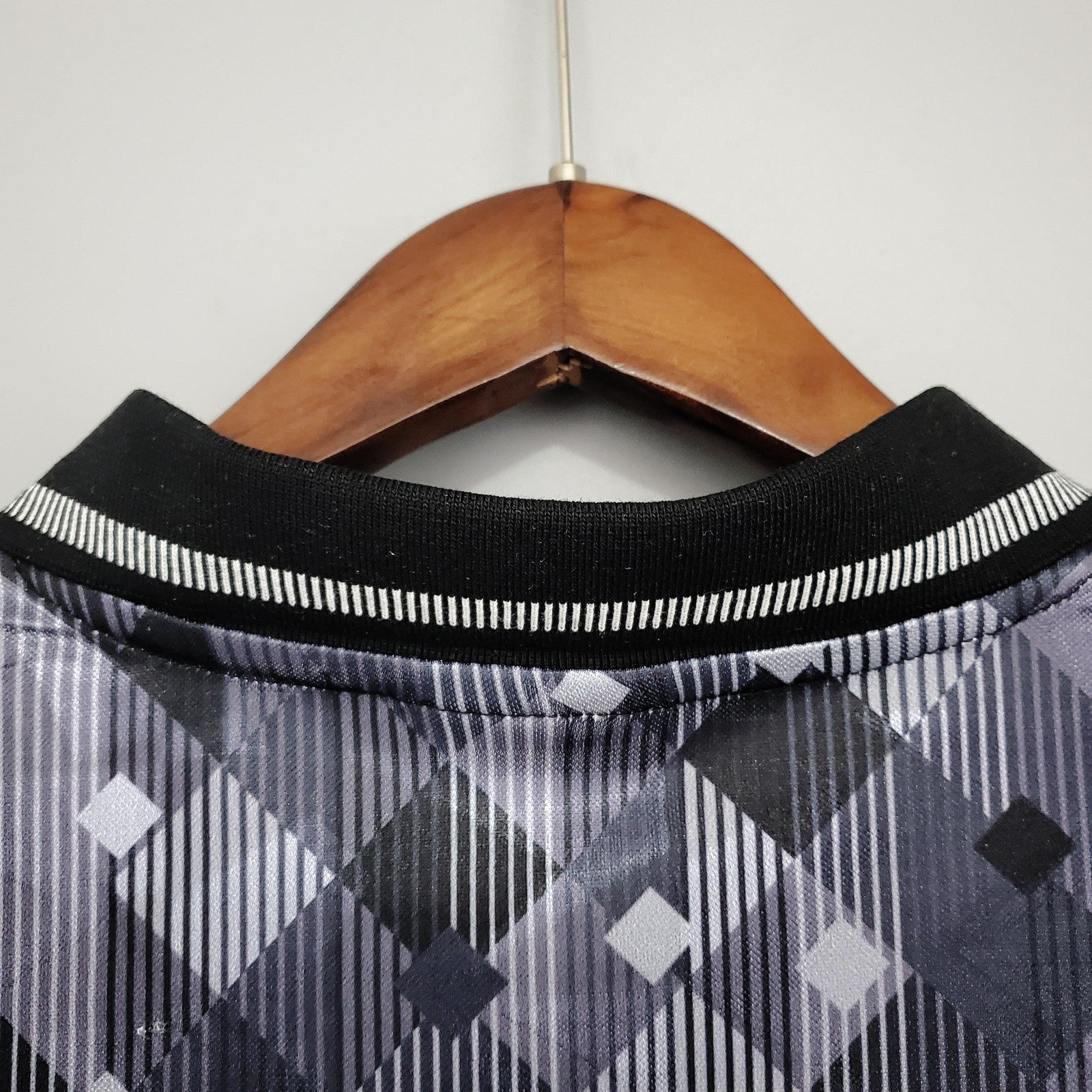 Retro England 1990 Black Away