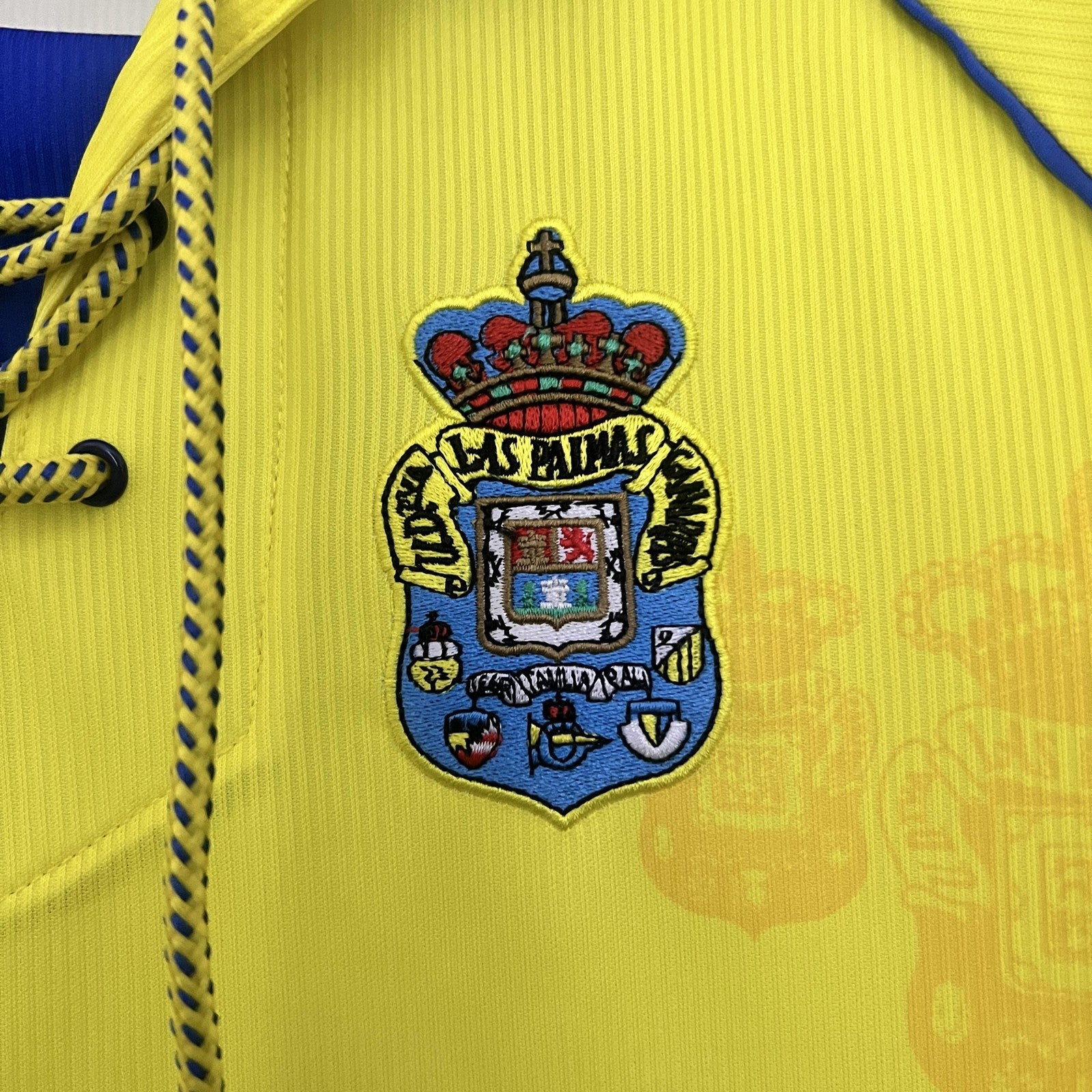 Retro Las Palmas Home
