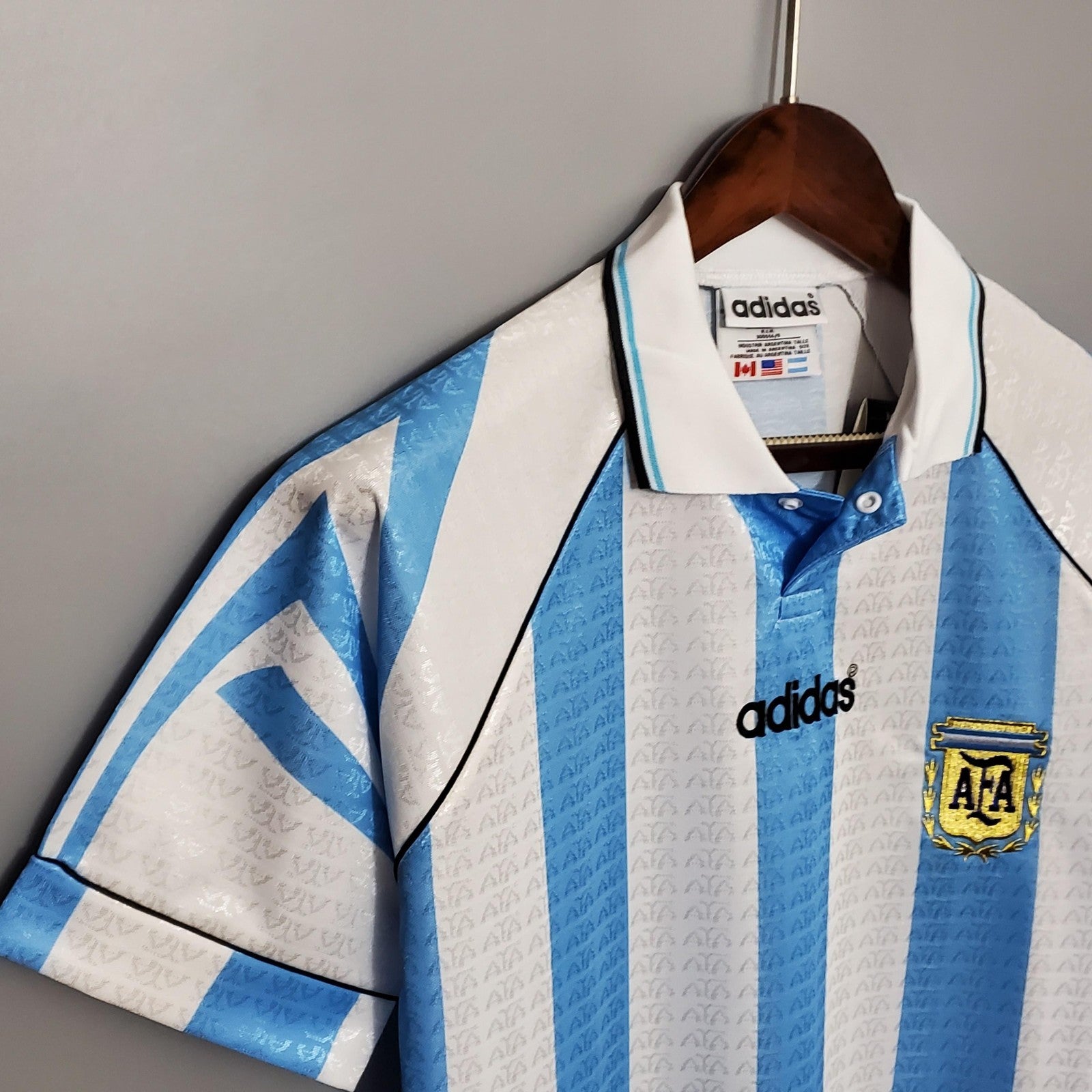 Retro Argentina Home