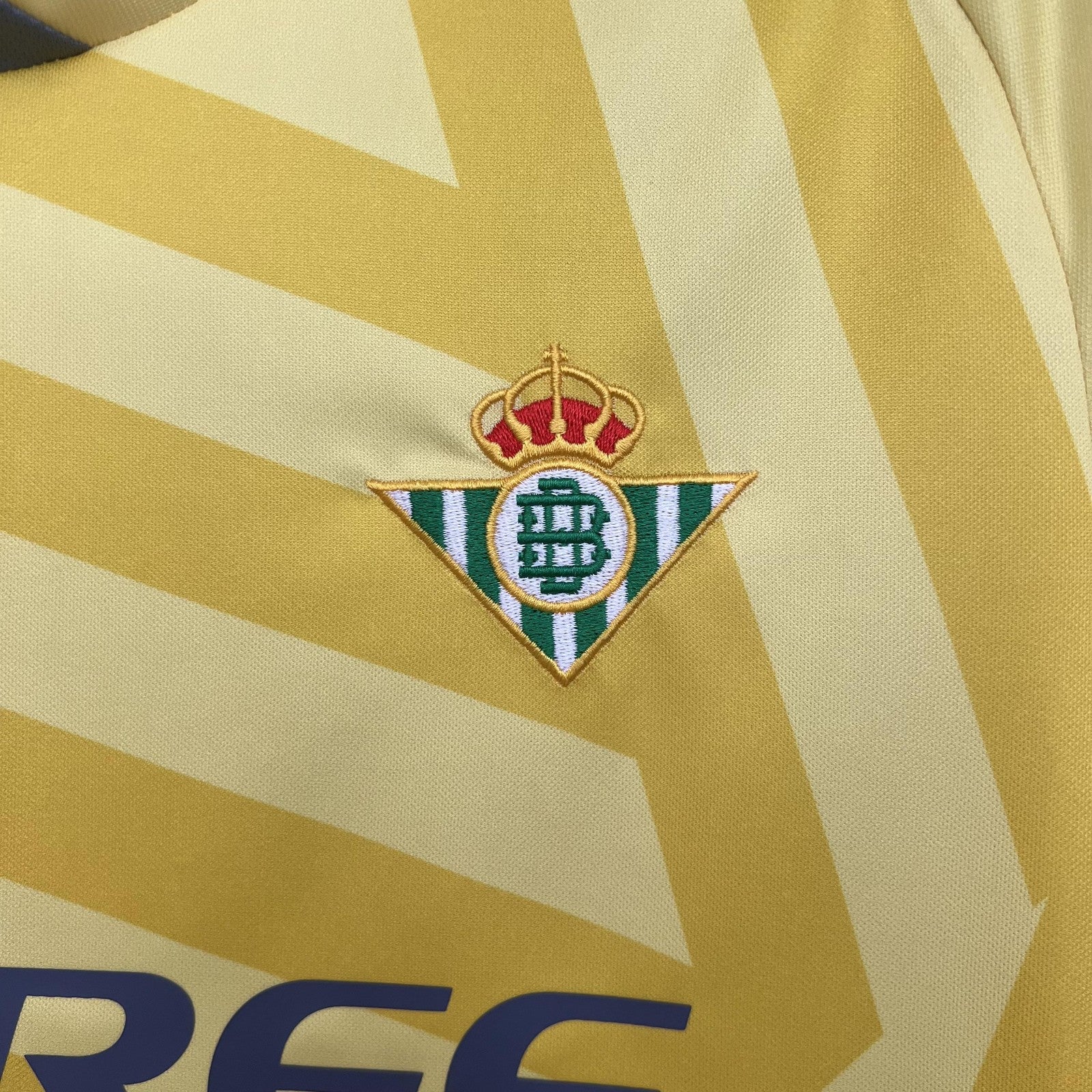 25 26 Real Betis Goalkeeper Yellow