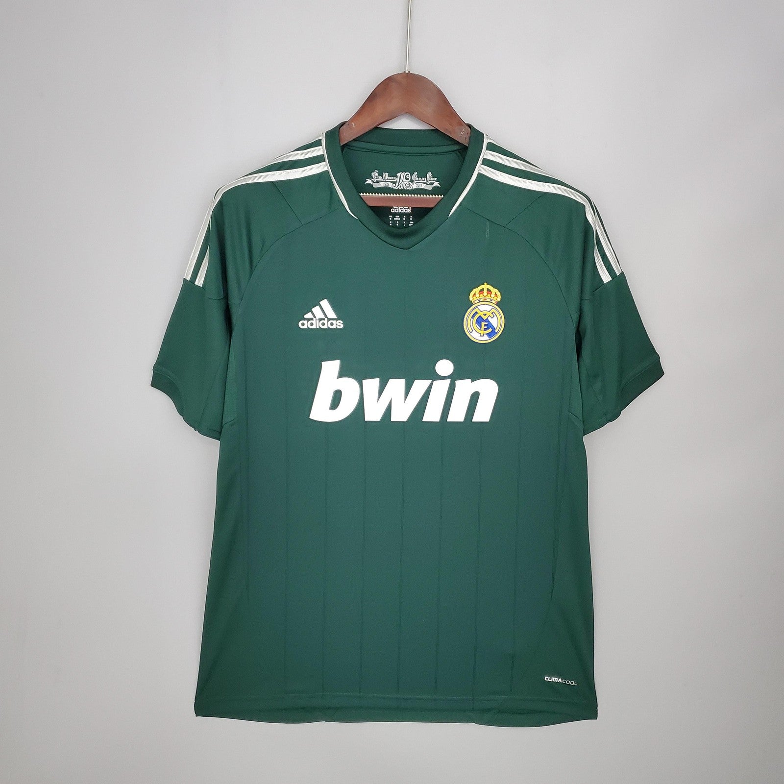 Retro Real Madrid 12 13 Third Away