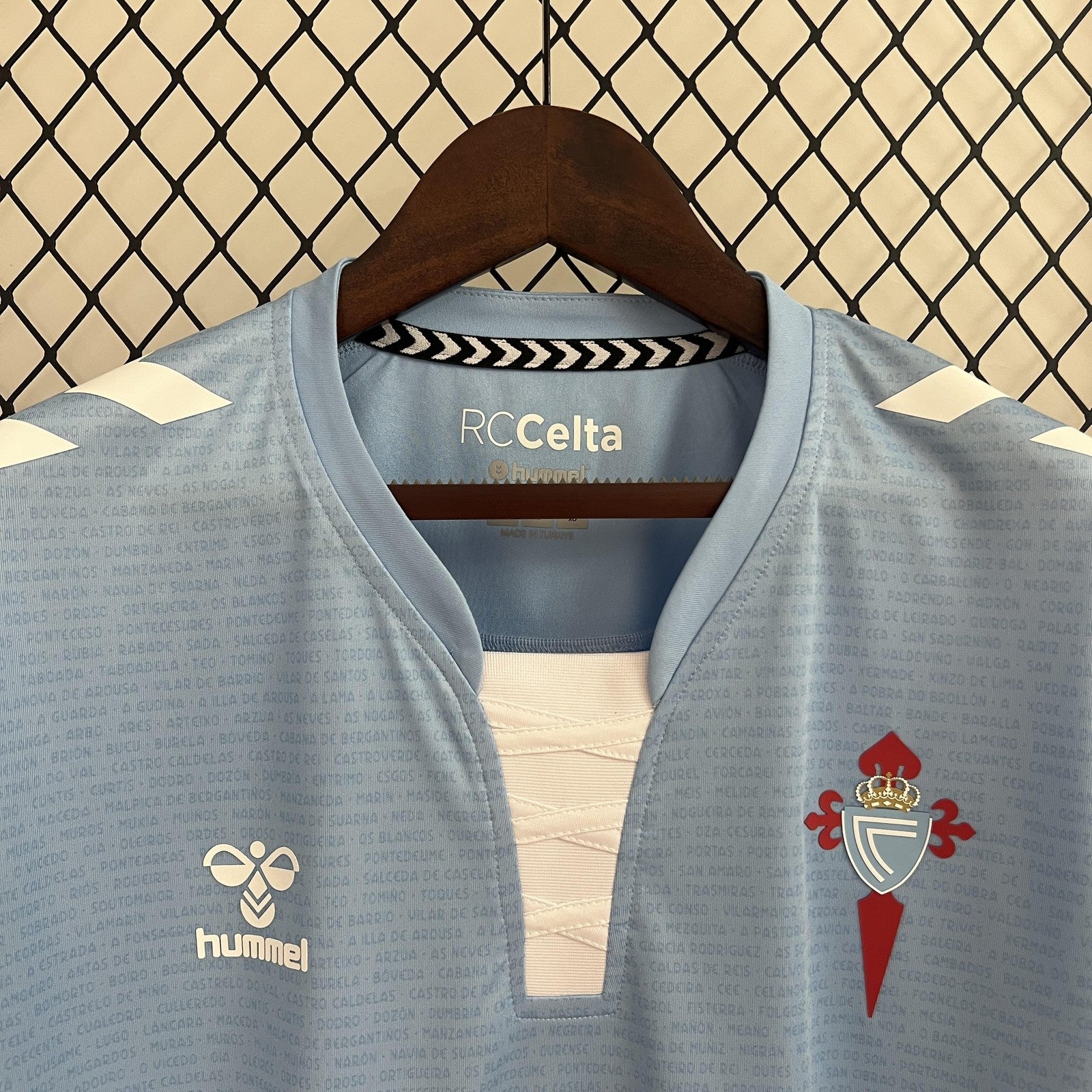 24 25 Celta Home 2