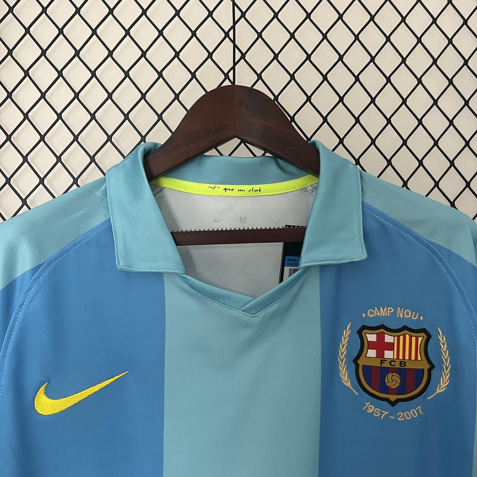 Retro Barcelona 07 08 Away