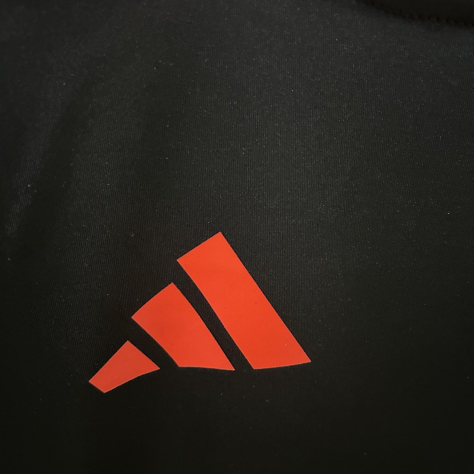 25 26 International Training Suit Black